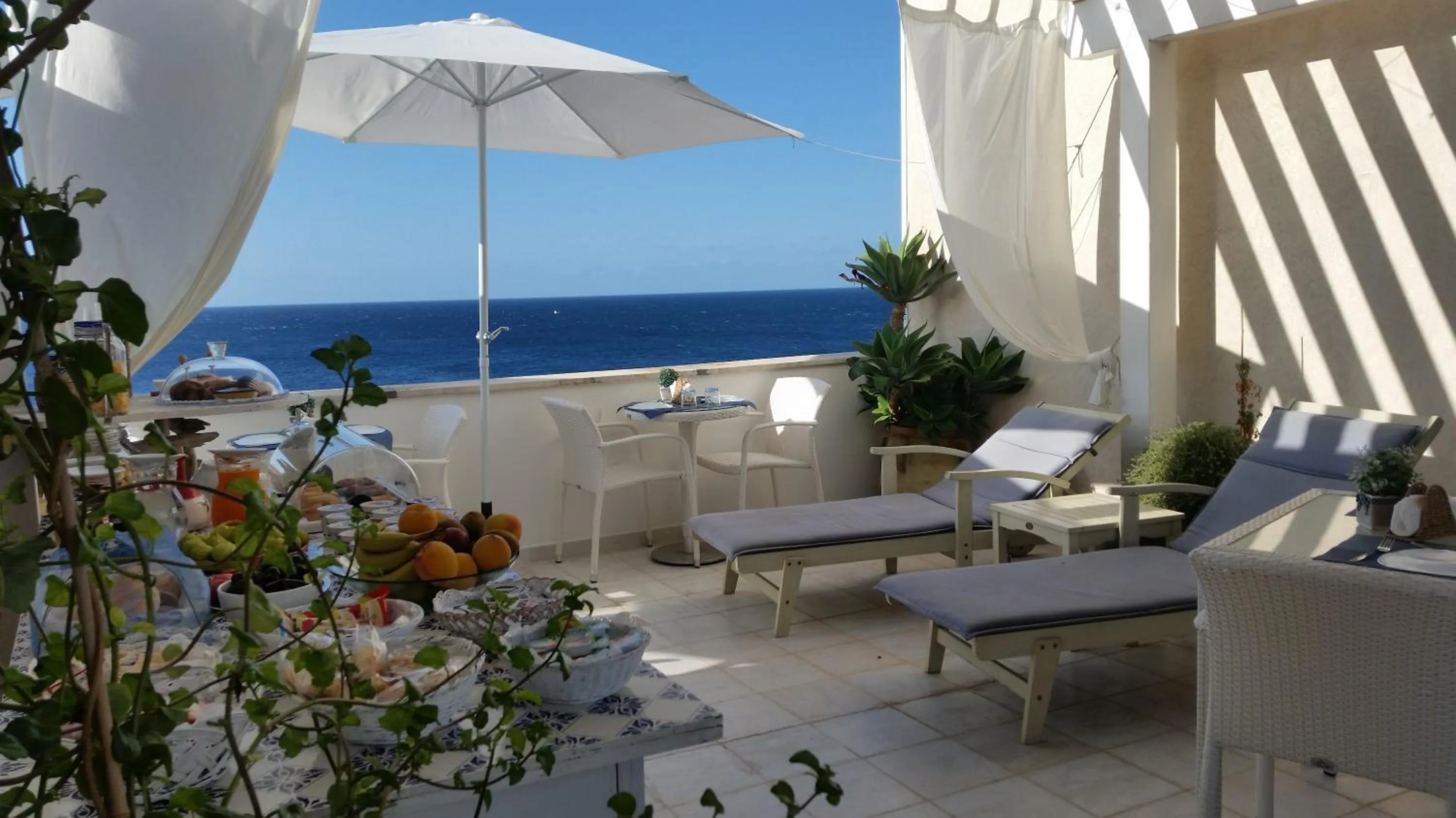 Natural landscape in B&B Punta Cutieri