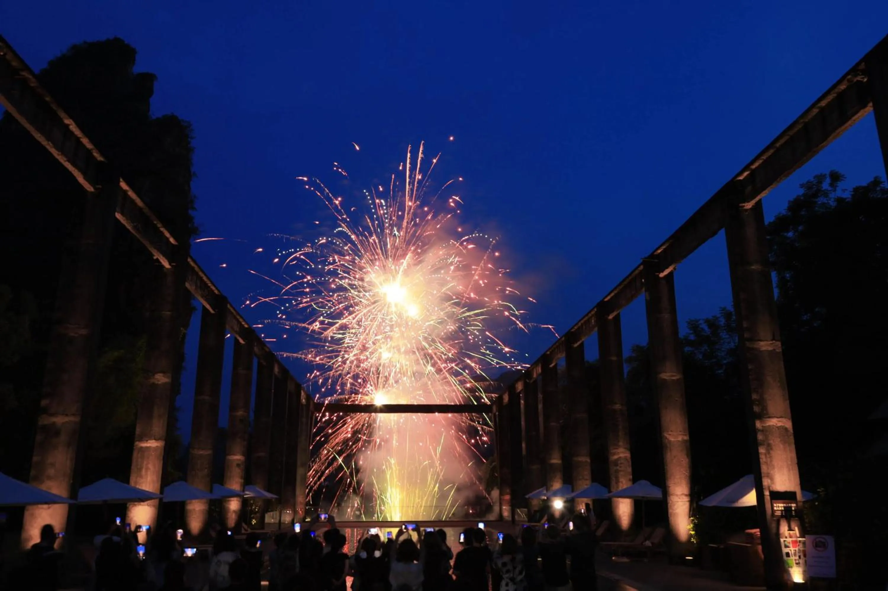 Property building in Yangshuo Sugar House