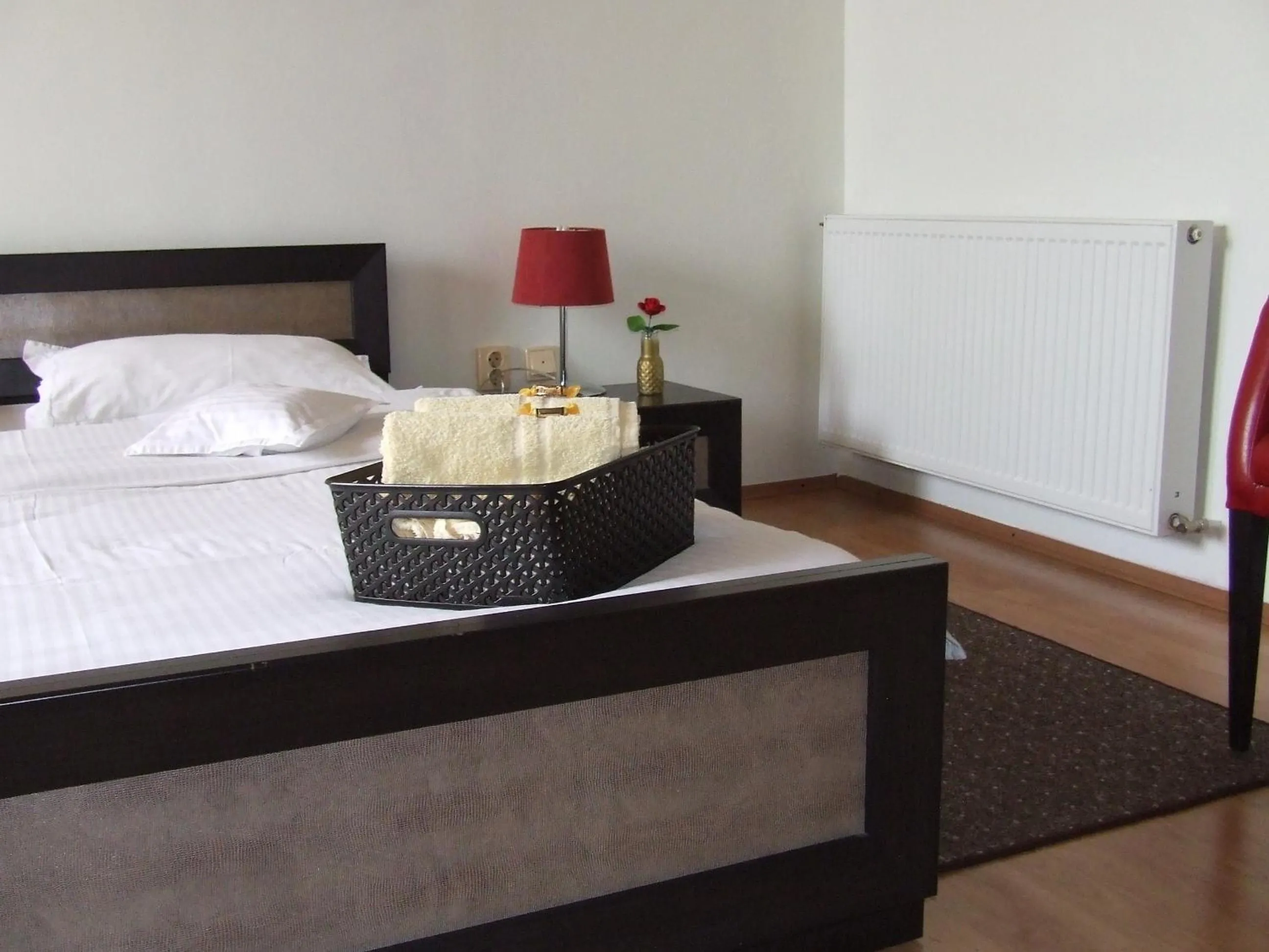 Bedroom in Pensiunea Caramell