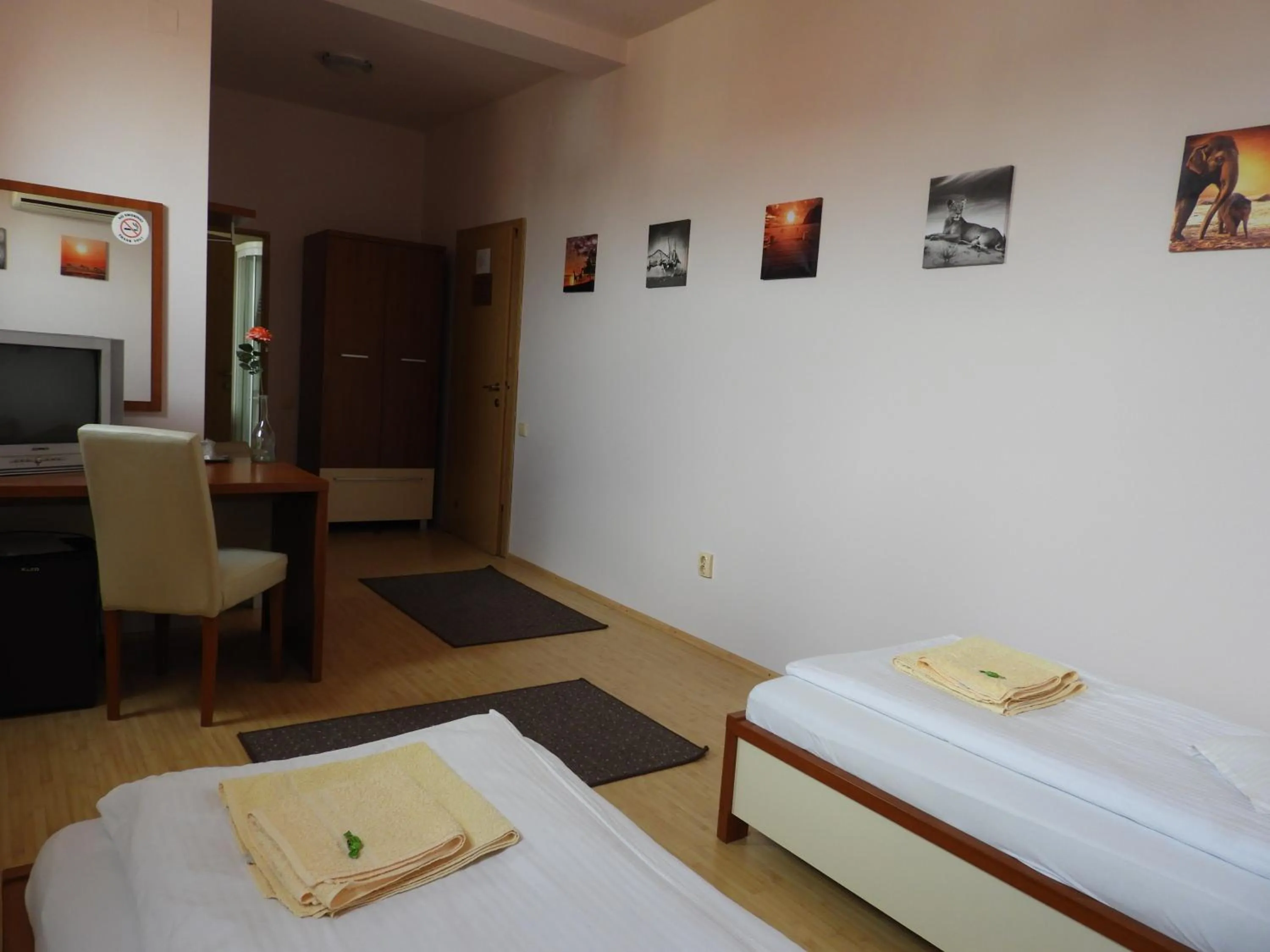 Bedroom in Pensiunea Caramell