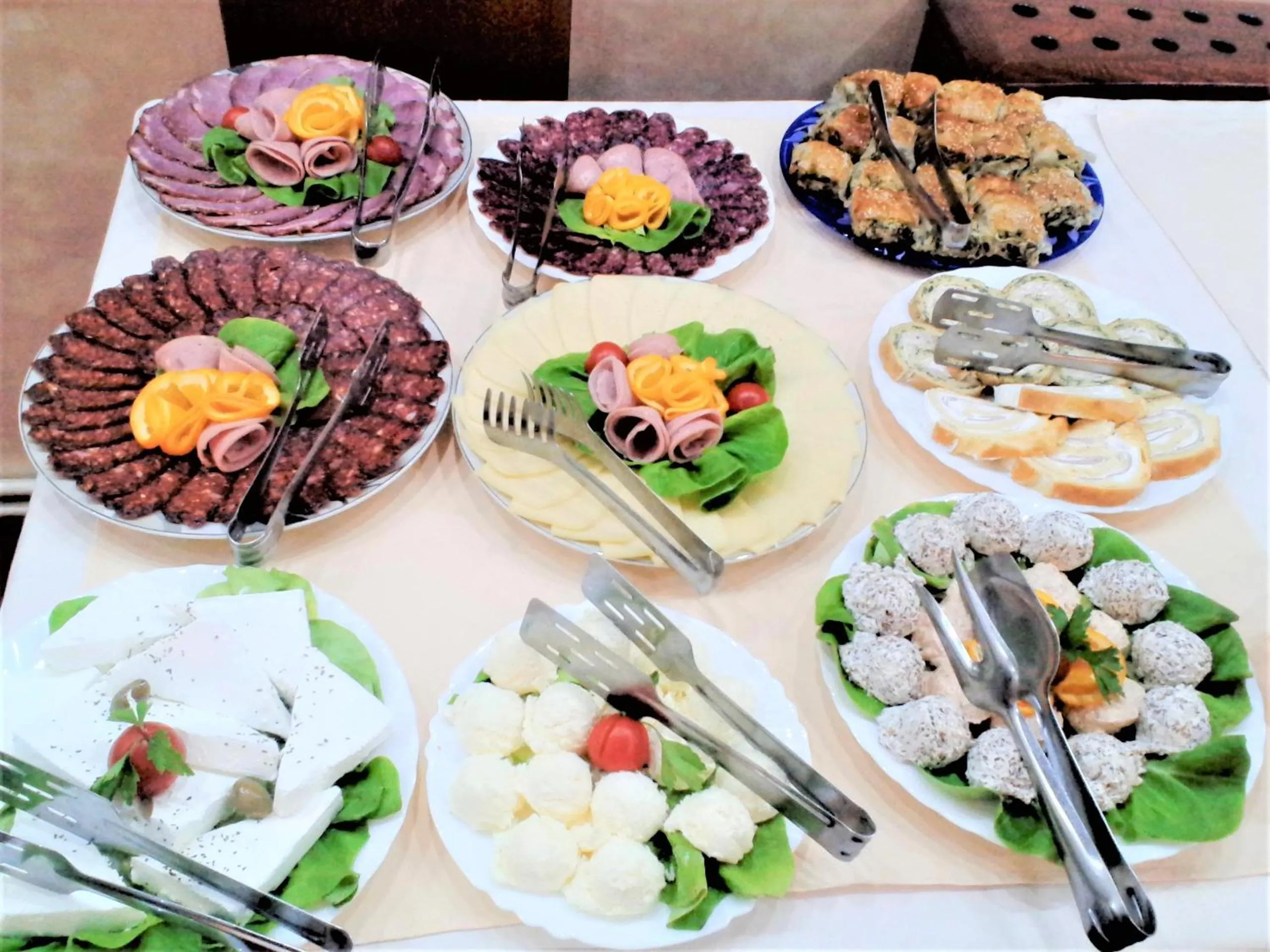 Breakfast in Hotel Tehnograd