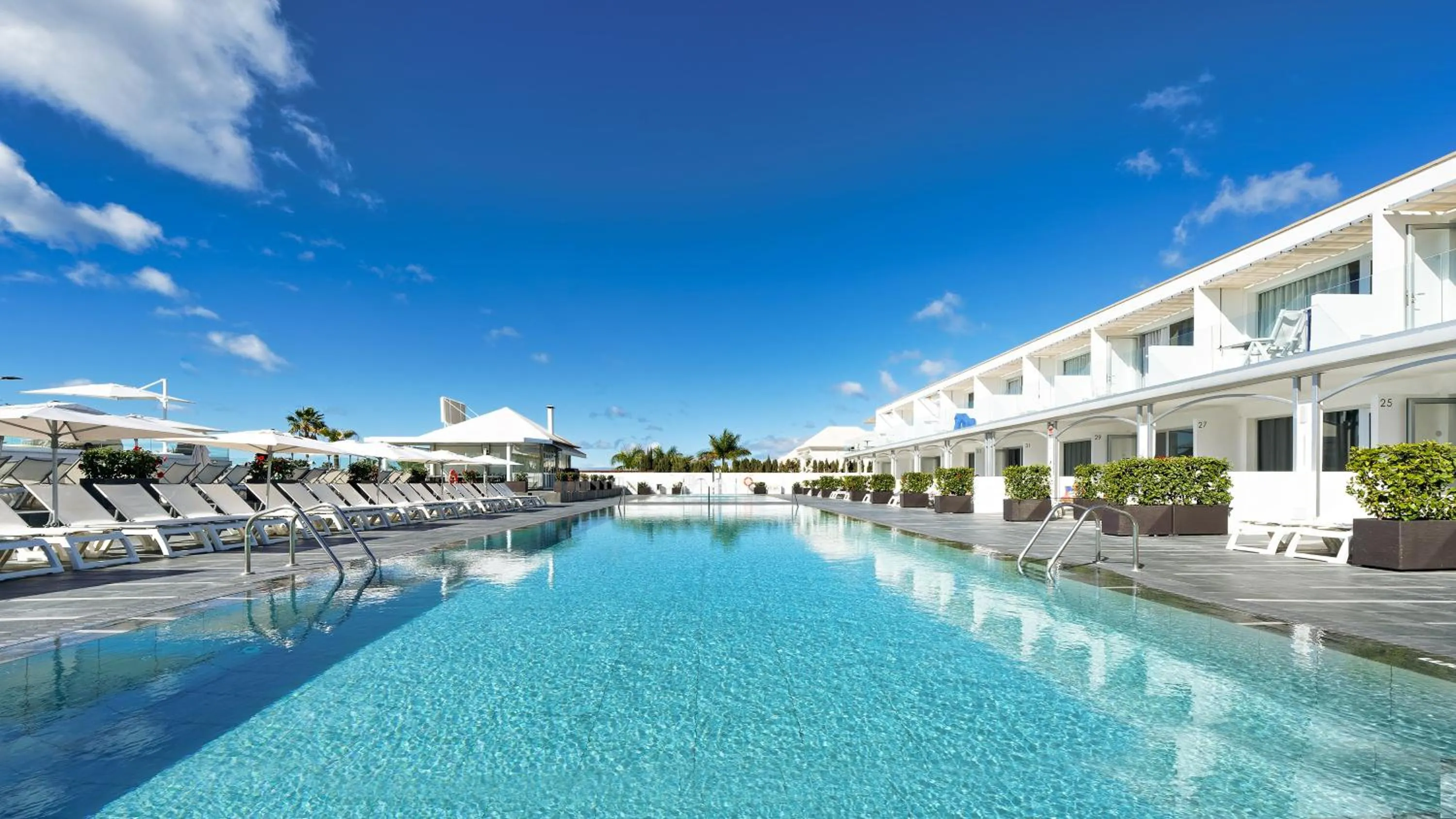 Ura Hotels Lara Adults Only