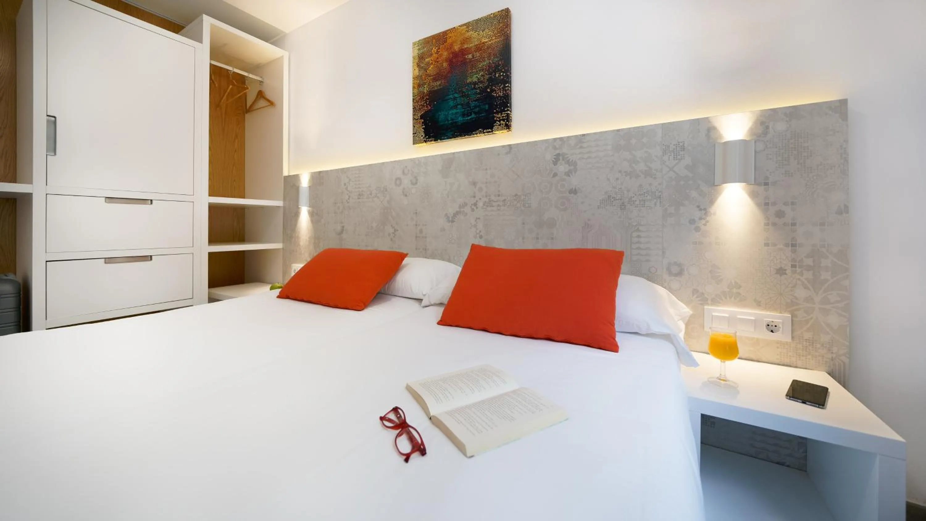 Bed in Ura Hotels Lara Adults Only