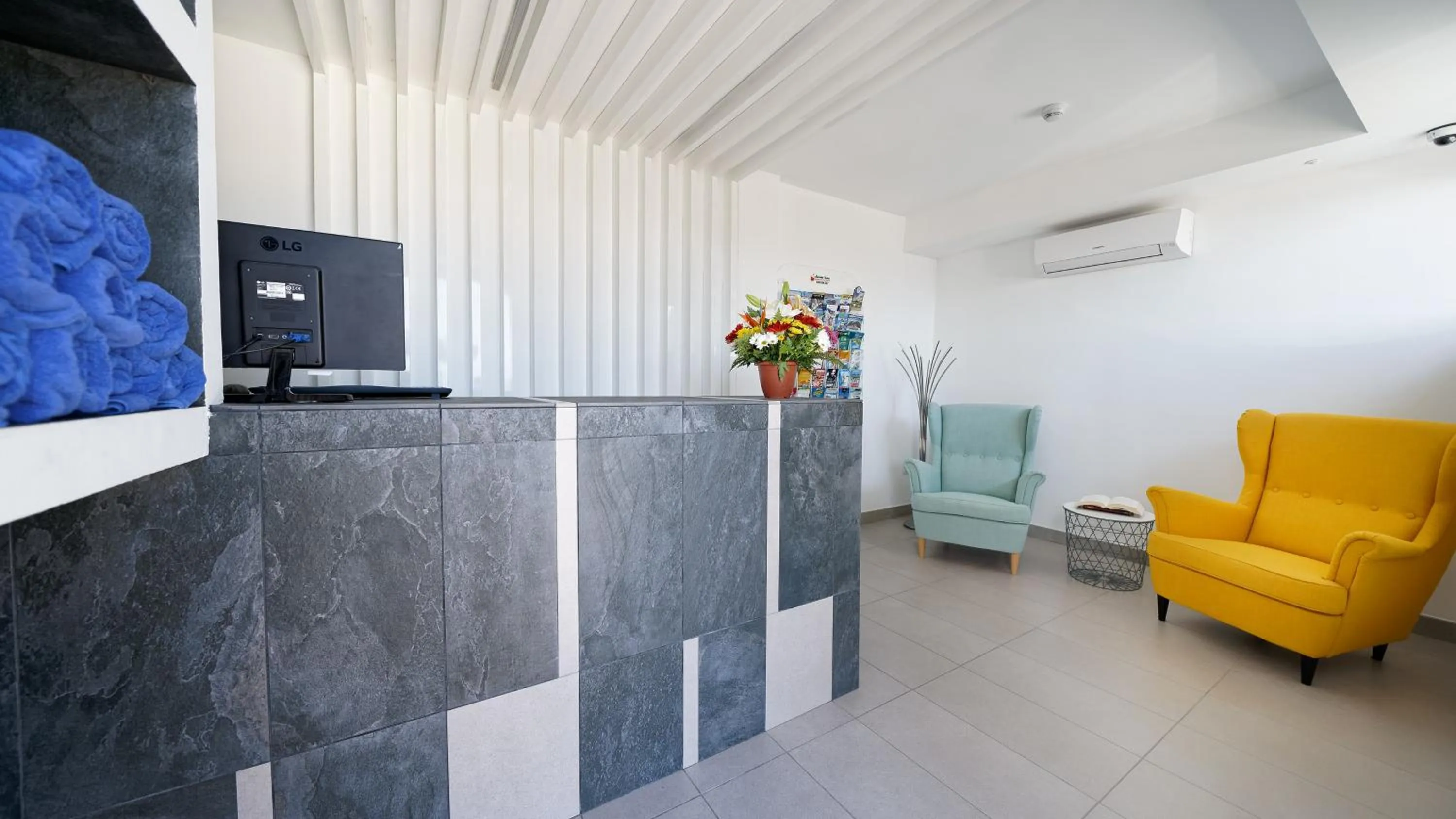 Ura Hotels Lara Adults Only