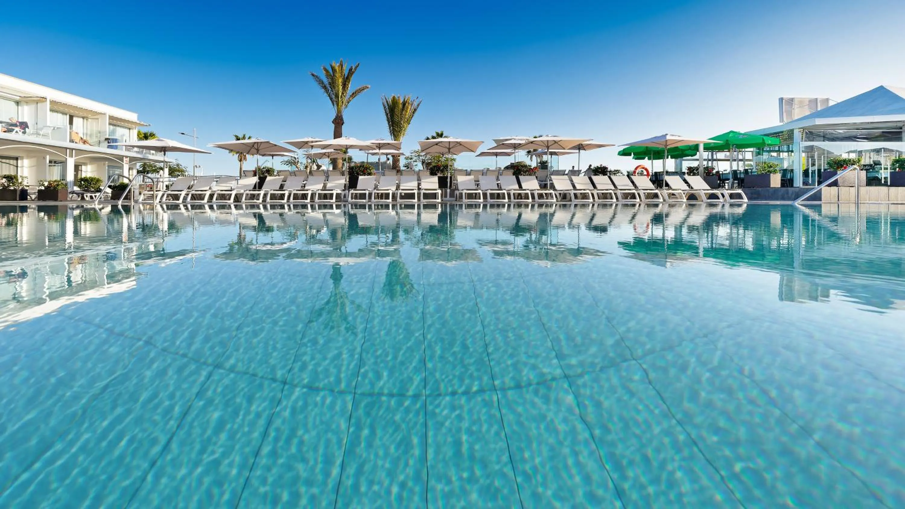 Swimming pool in Ura Hotels Lara Adults Only