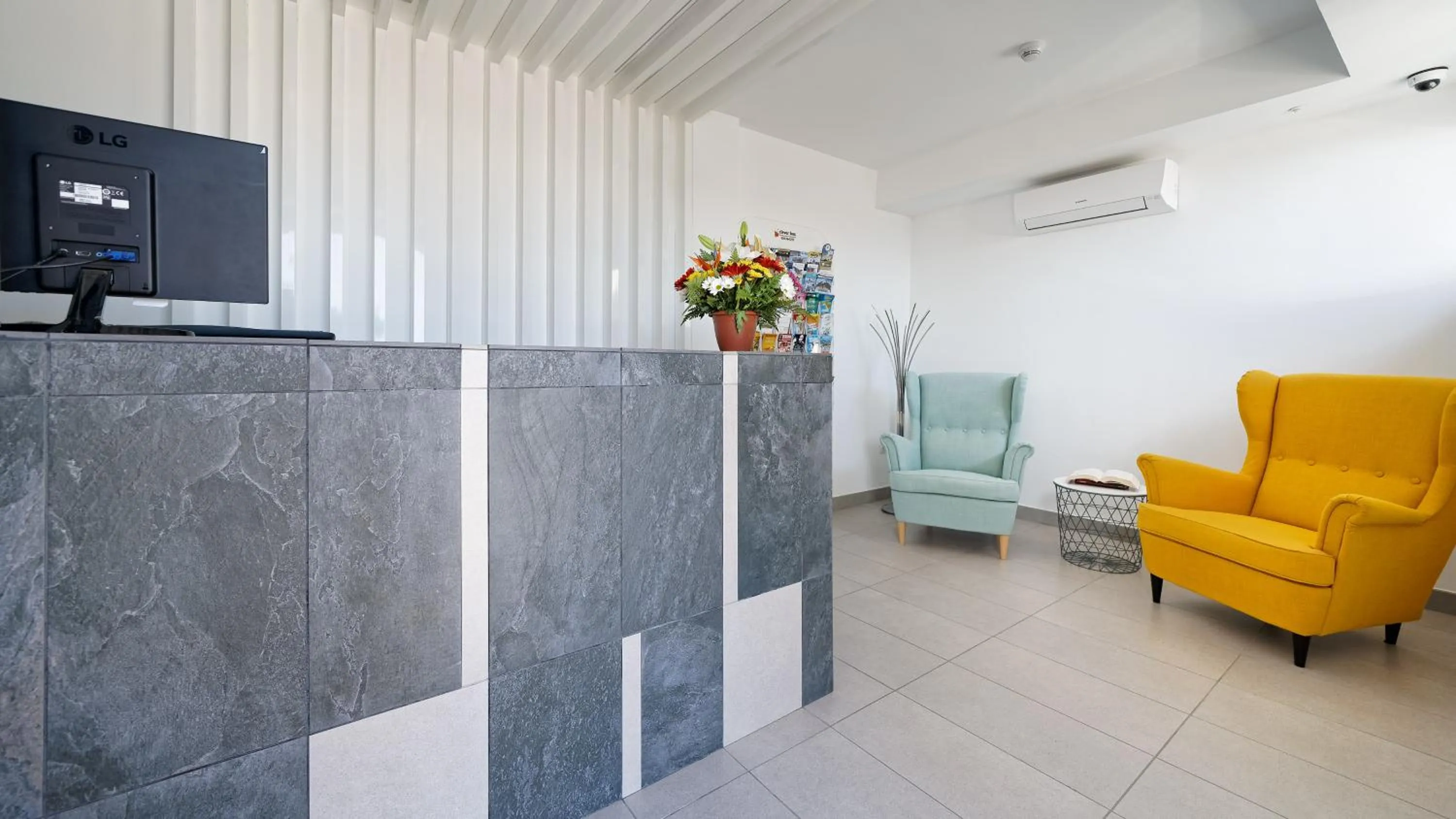 Ura Hotels Lara Adults Only