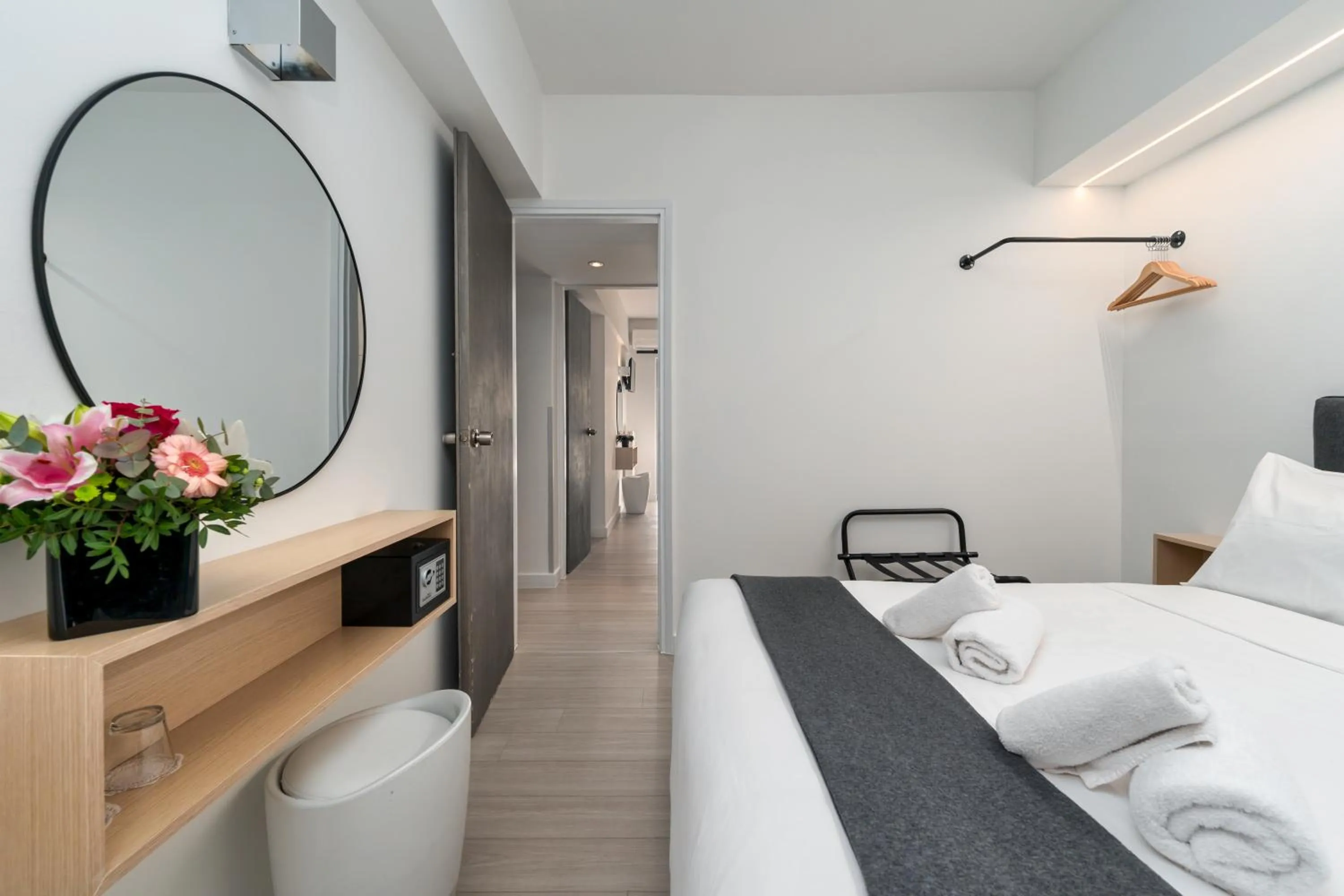 Bed in Hotel Adonis Athens