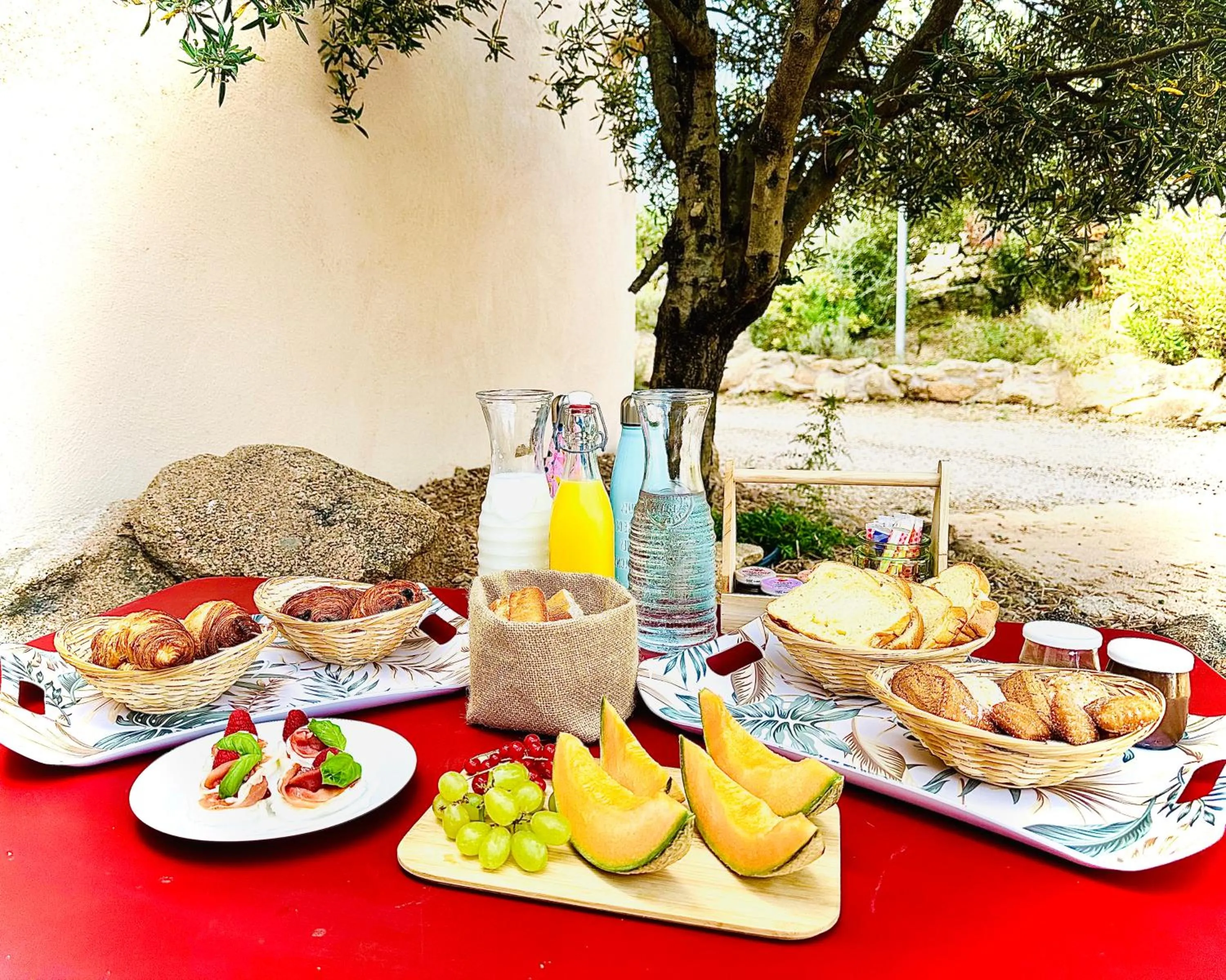 Food and drinks in Residence Casa Di Paoli