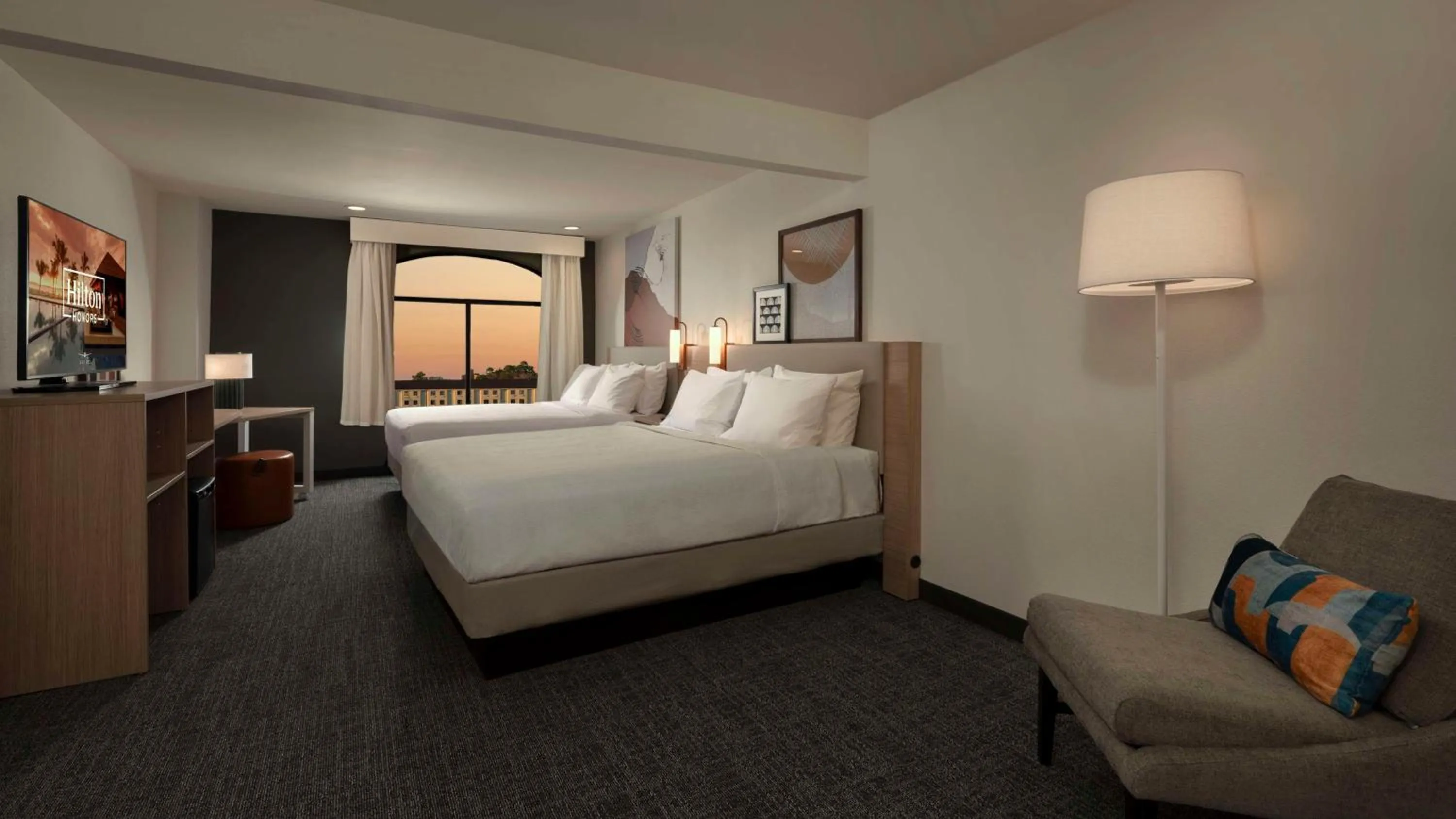 Bed in Spark By Hilton Houston Bush Intercontinental Airport
