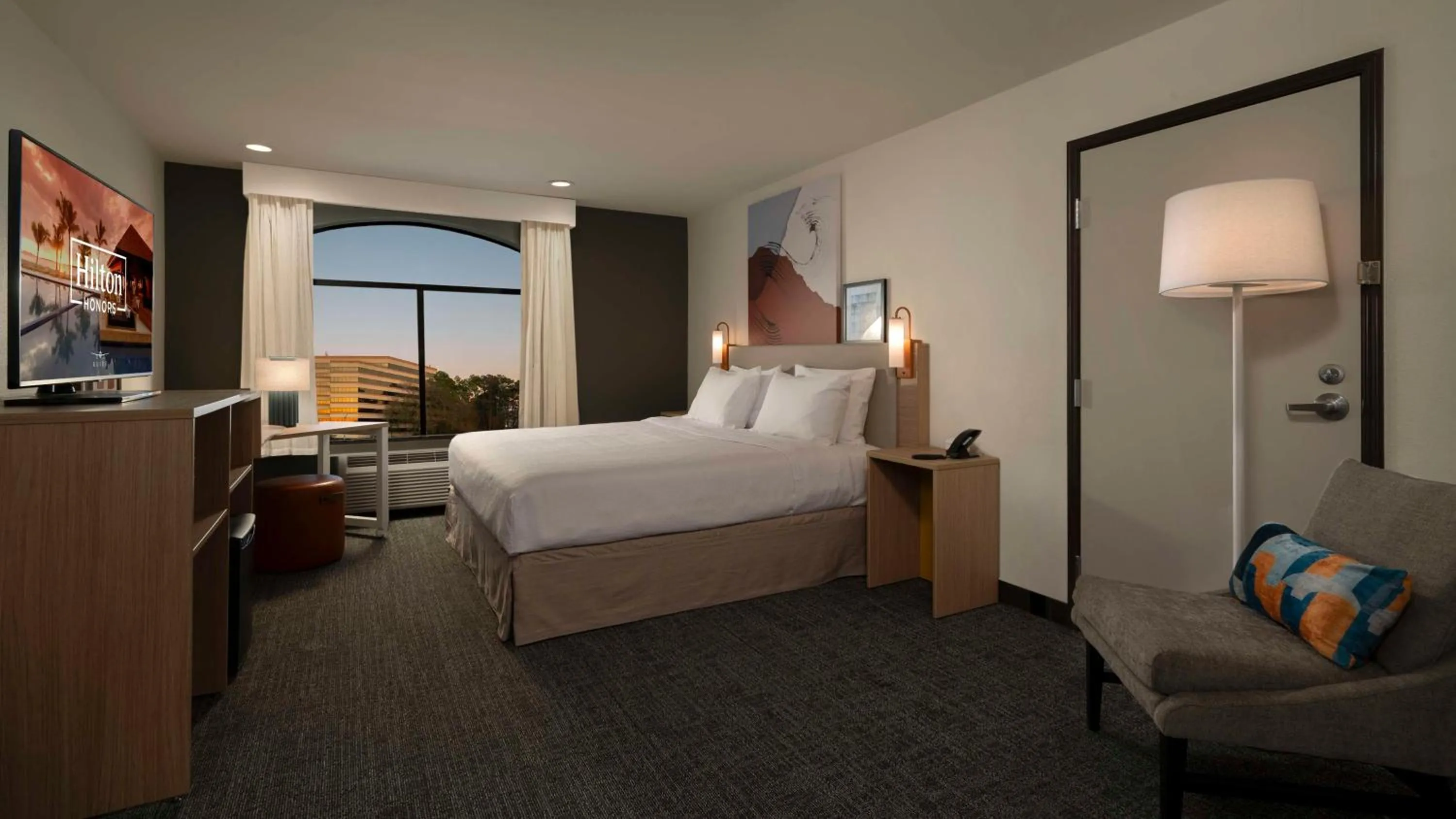 Bed in Spark By Hilton Houston Bush Intercontinental Airport