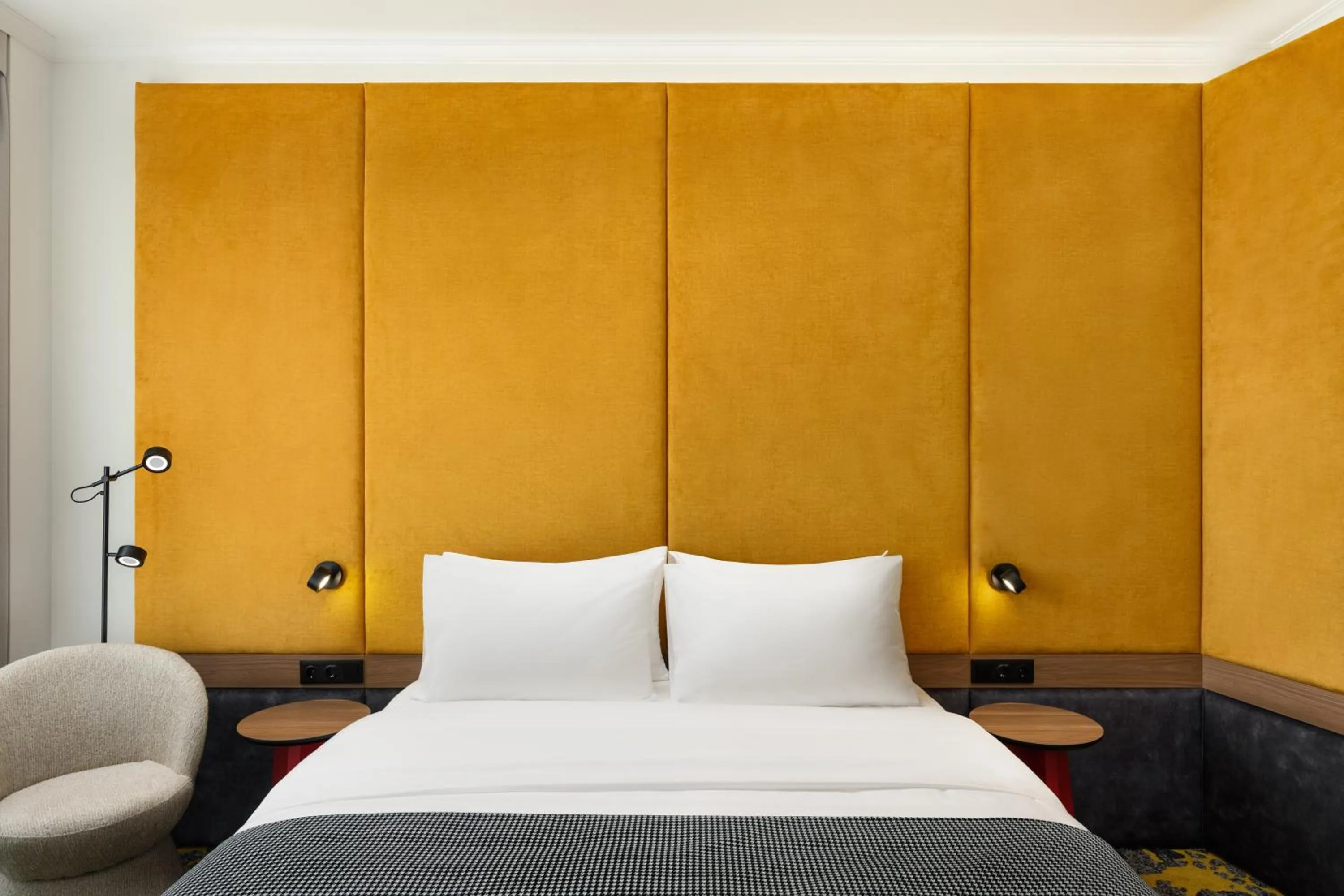 Bed in Hotel Lycium Debrecen - Handwritten Collection