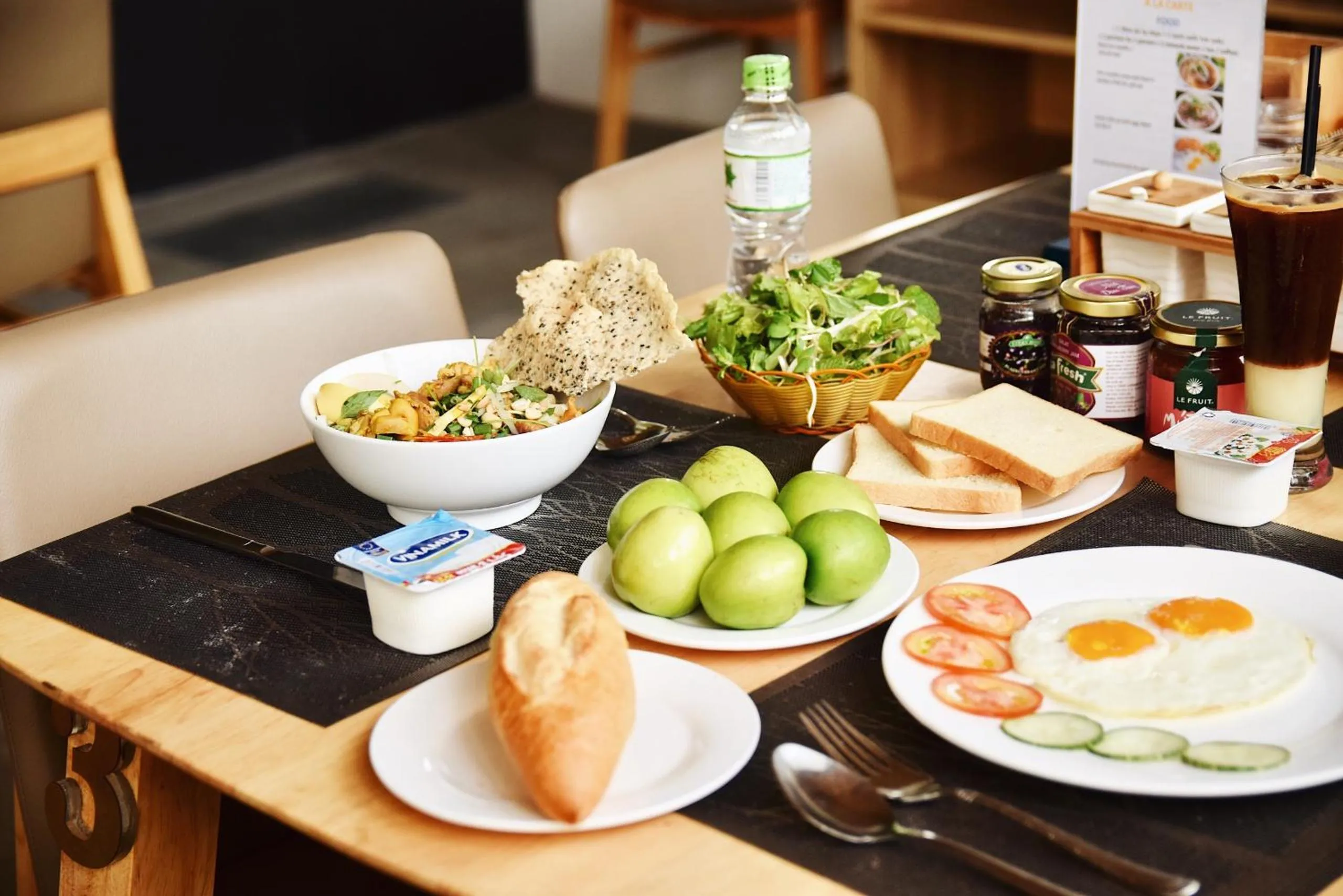 Breakfast in Babylon Garden Da Nang