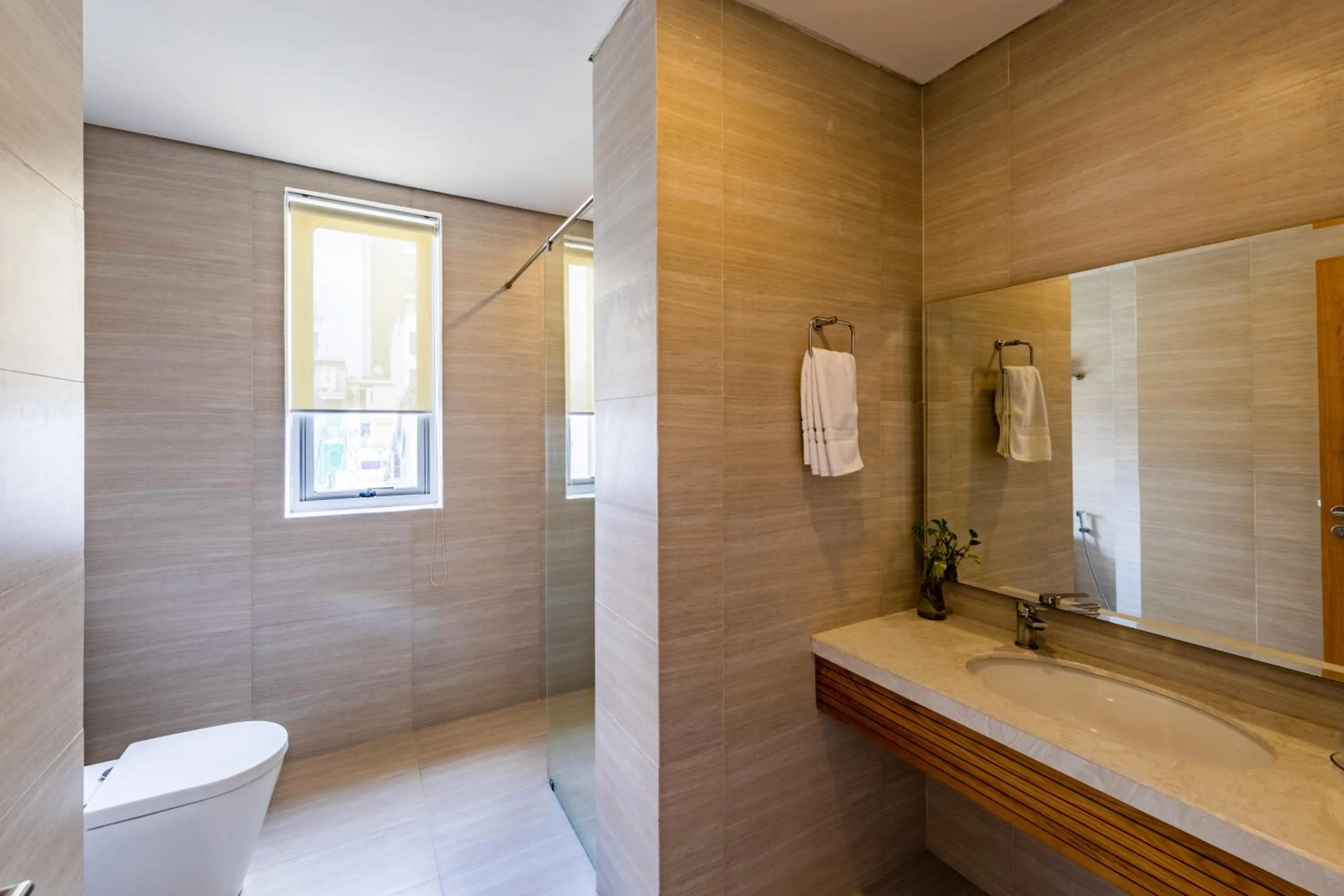 Toilet in Babylon Garden Da Nang