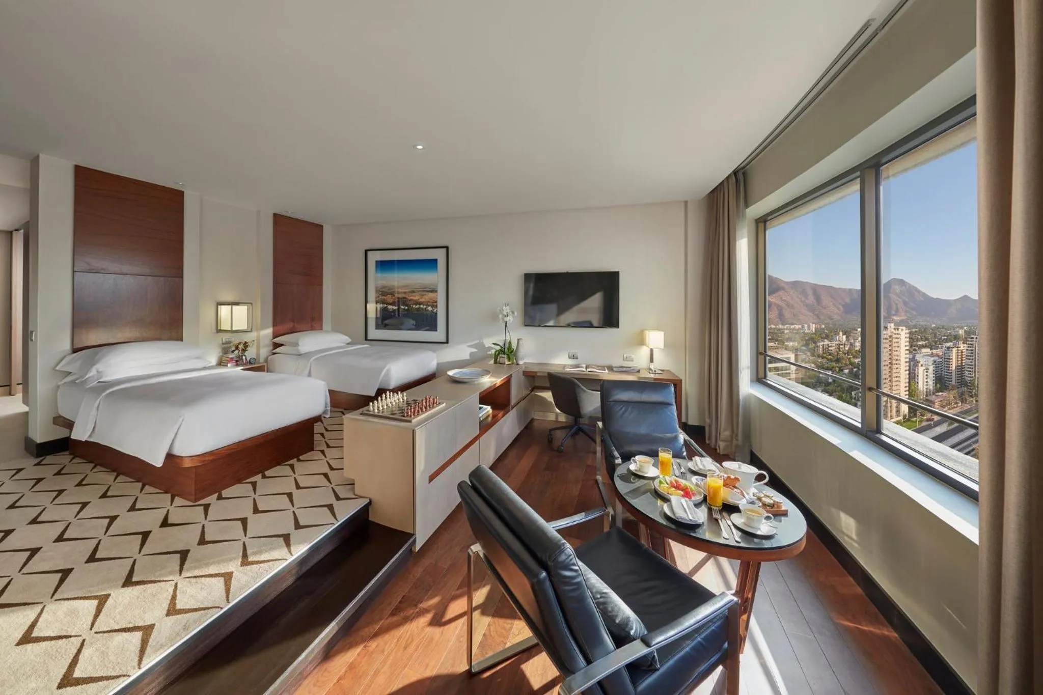 Bedroom, Bed in Mandarin Oriental, Santiago