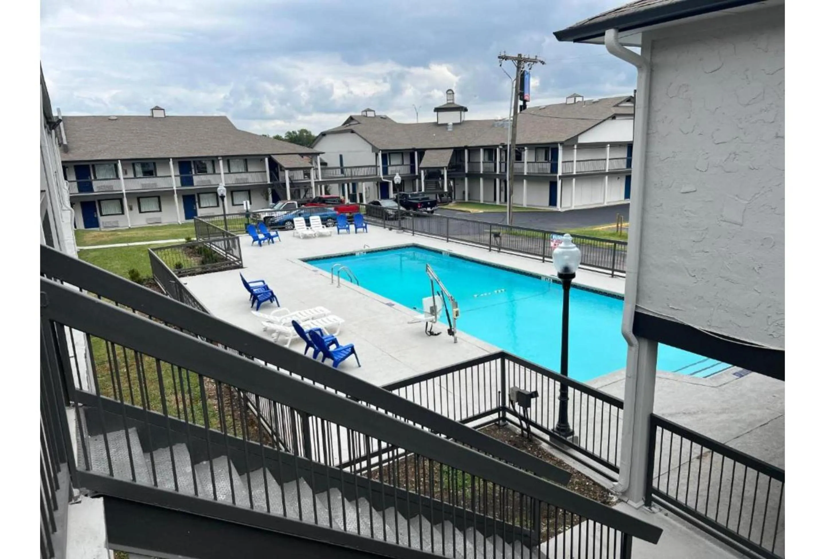  in Studio 6 Tulsa OK Central