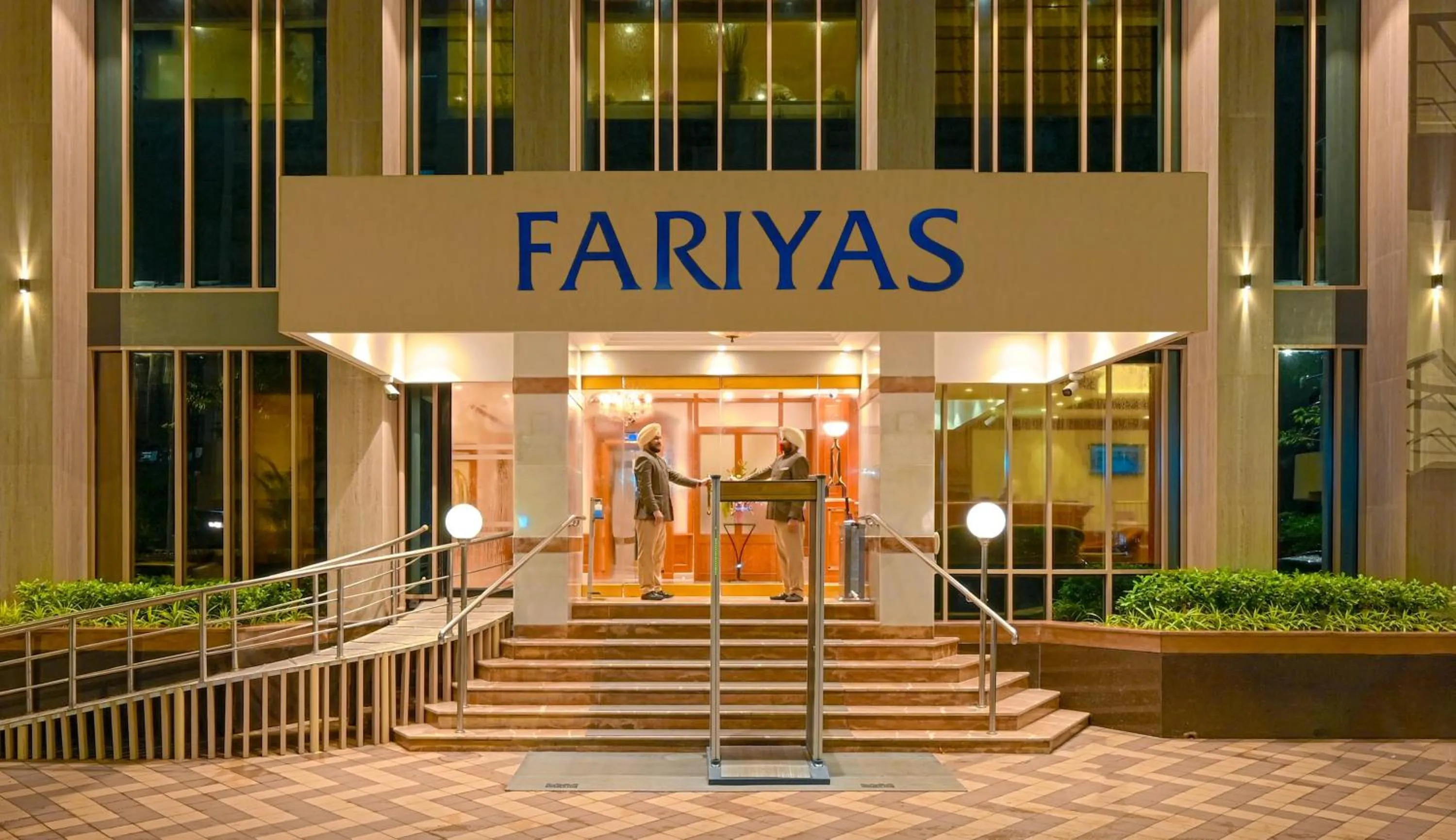 Facade/entrance in Fariyas Hotel Mumbai , Colaba