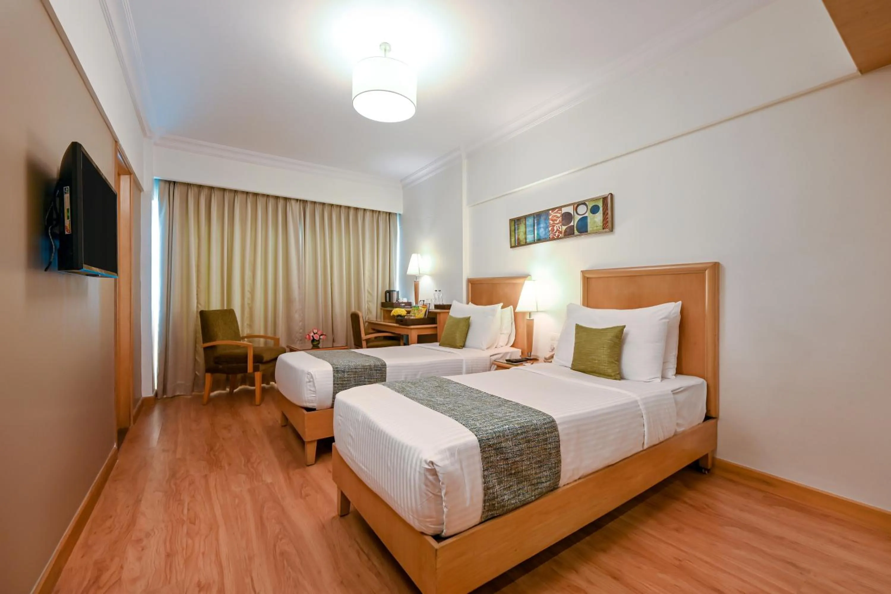 Bed in Fariyas Hotel Mumbai , Colaba