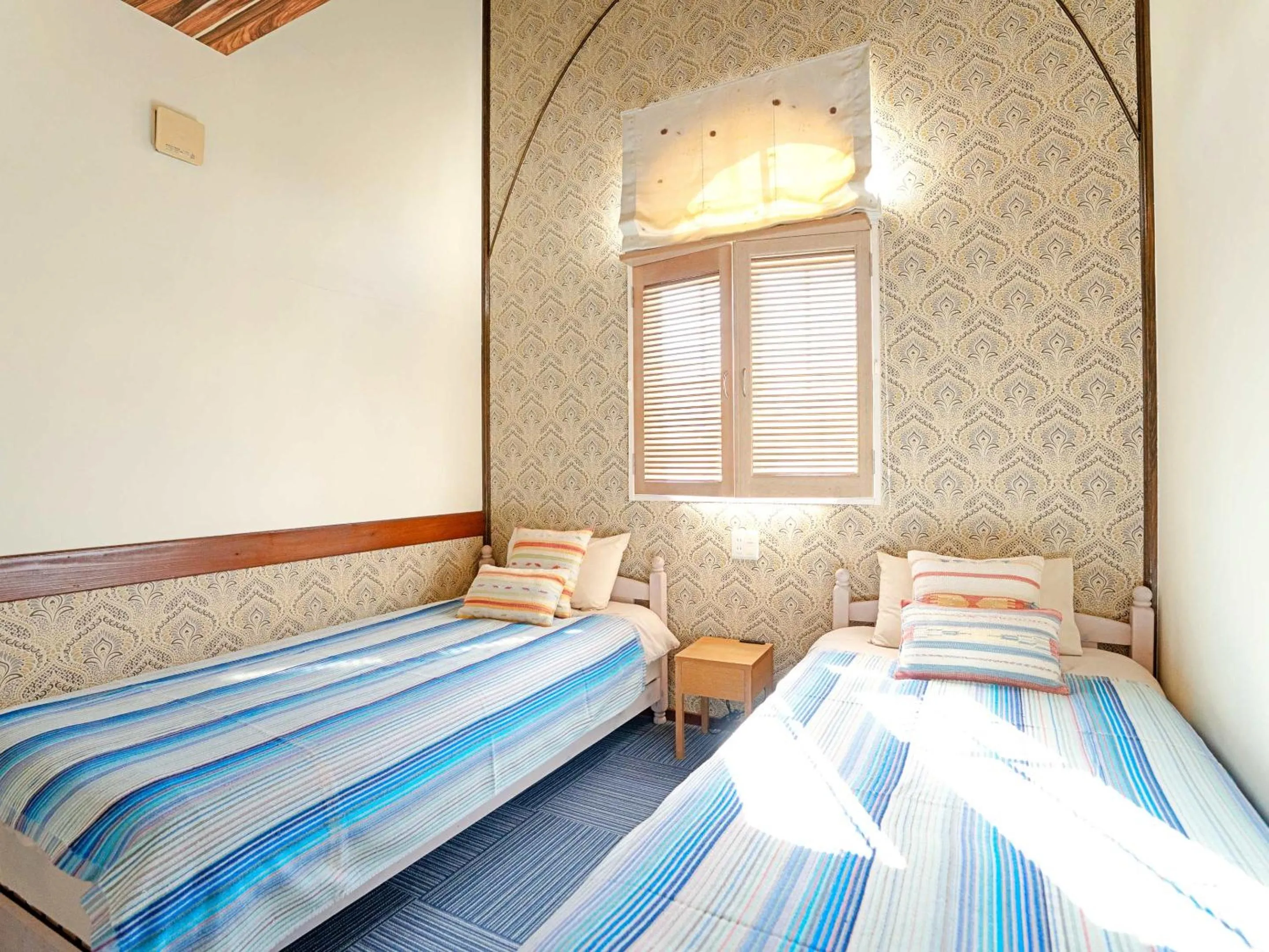 Bed in Auberge Bonne Chere Raout