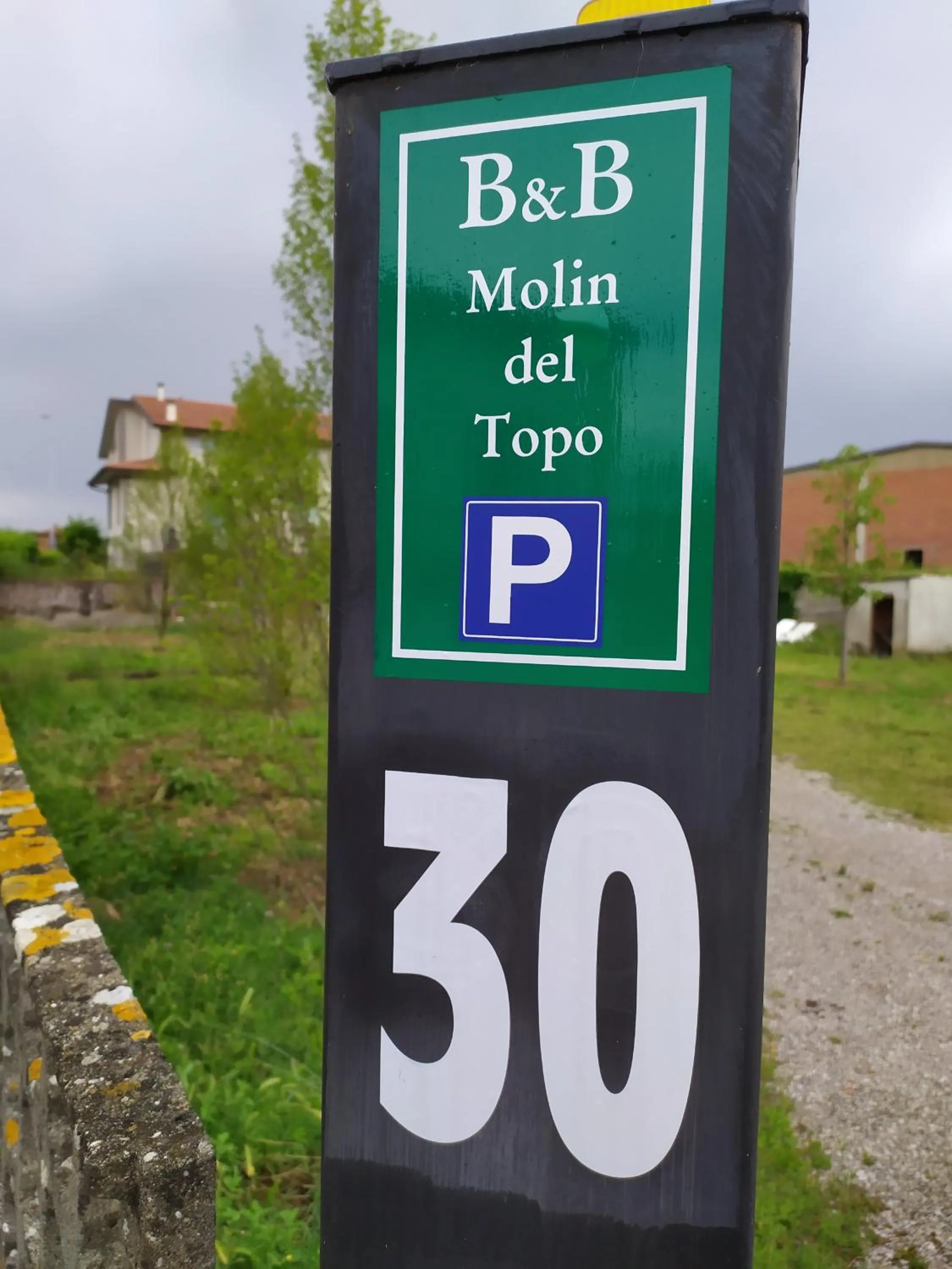 Property logo or sign in B&B MOLIN DEL TOPO
