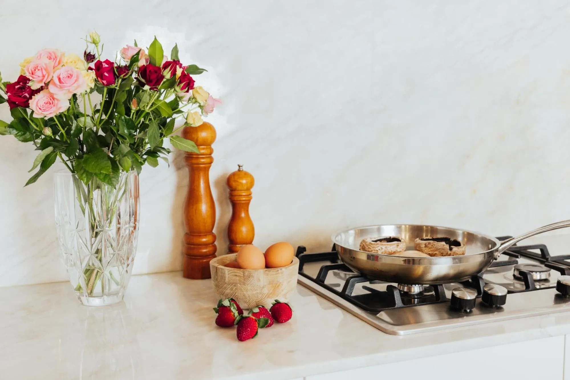 Kitchen or kitchenette in Narrows Escape Rainforest Retreat