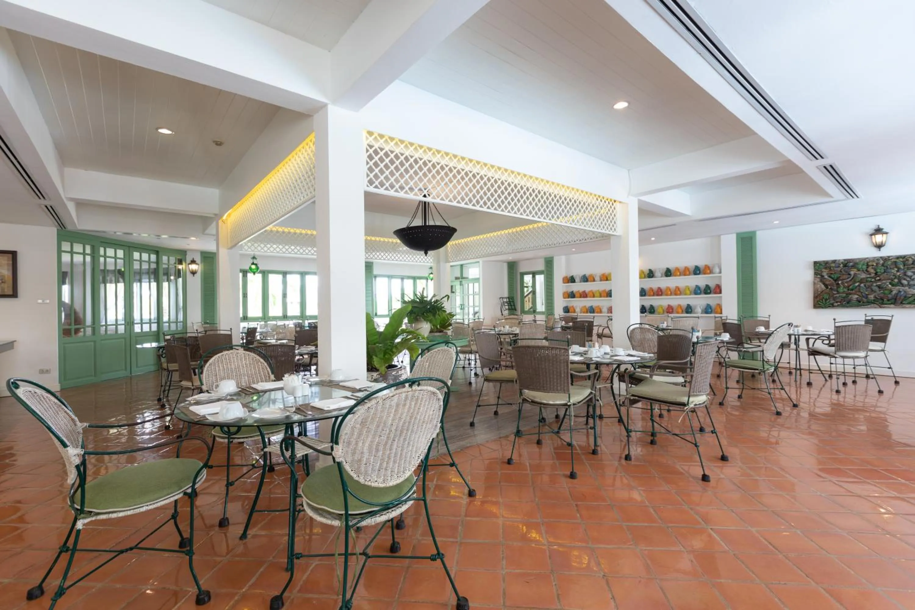 Restaurant/places to eat in Kantary Bay Hotel Phuket