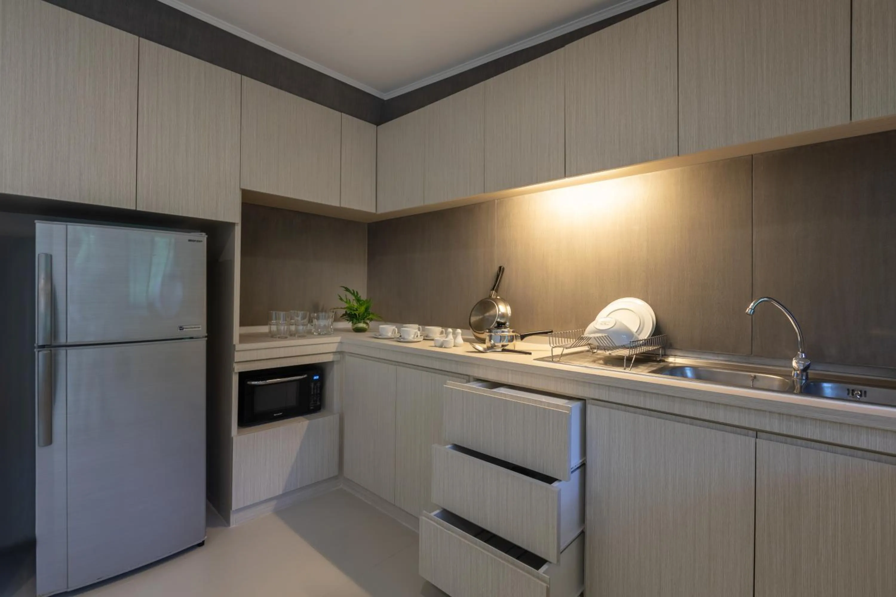 Kitchen or kitchenette in Kantary Bay Hotel Phuket