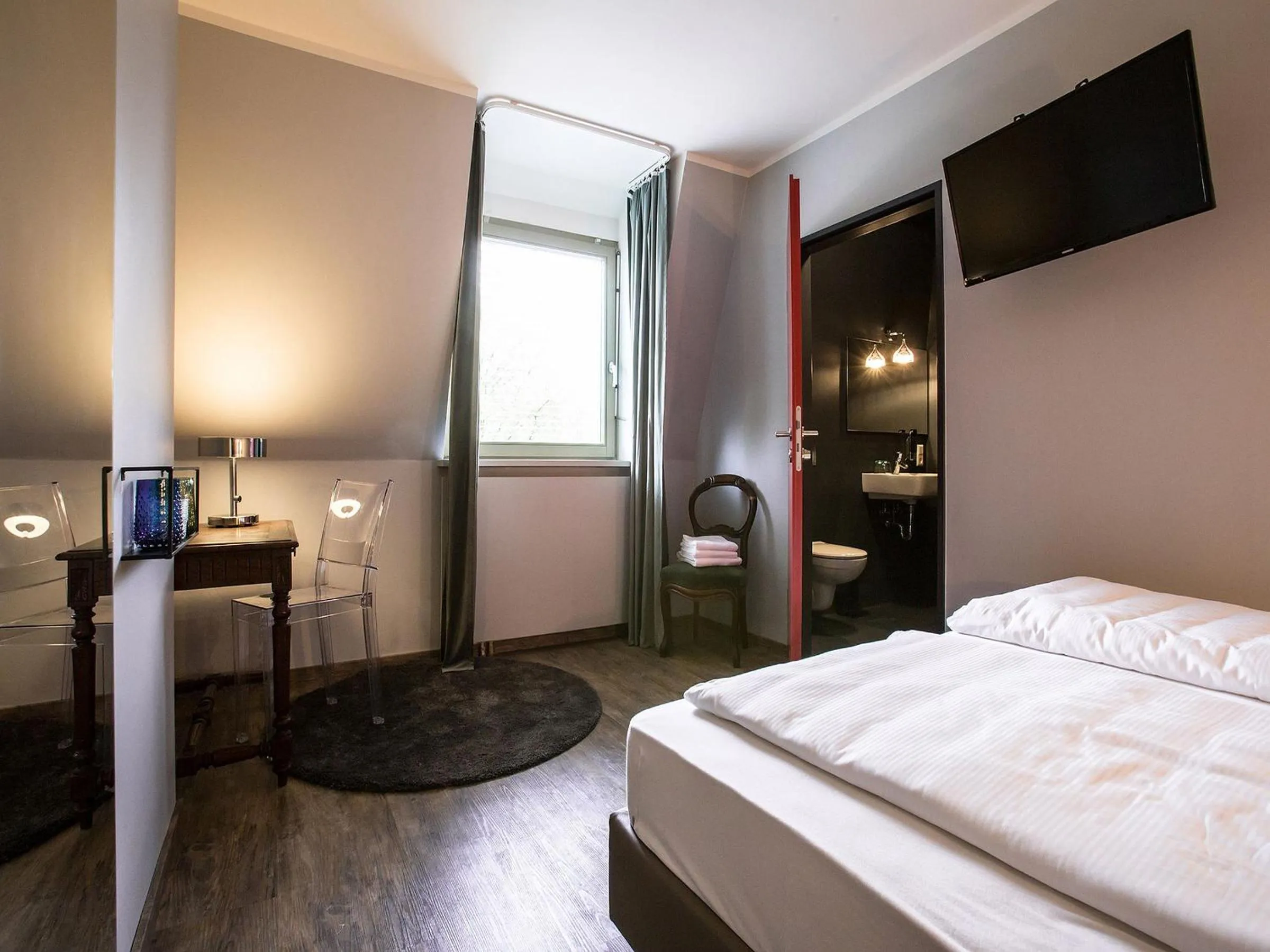 Bedroom, Bed in Hotel Heimathafen