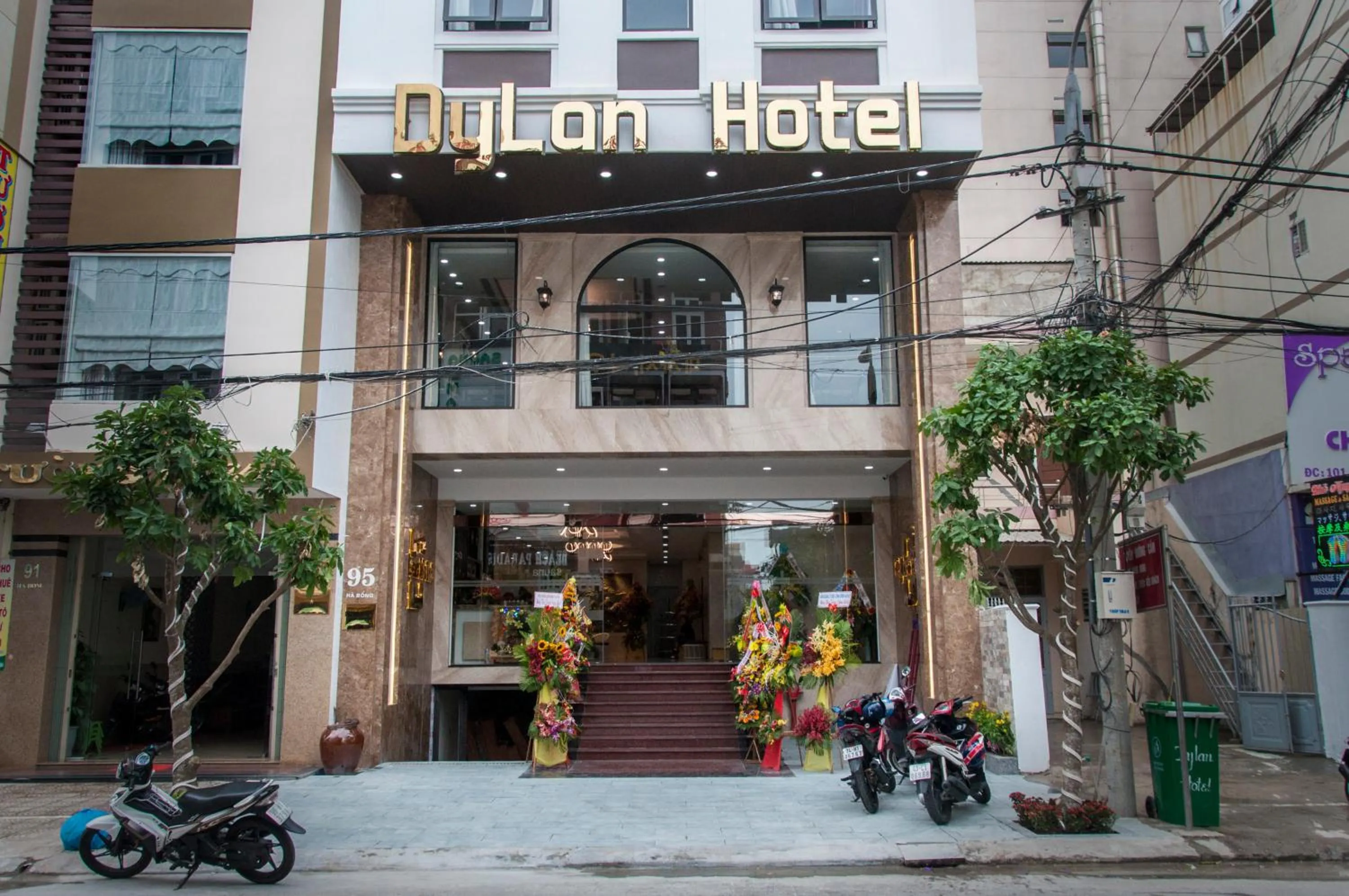 Facade/entrance in Dylan Hotel Danang