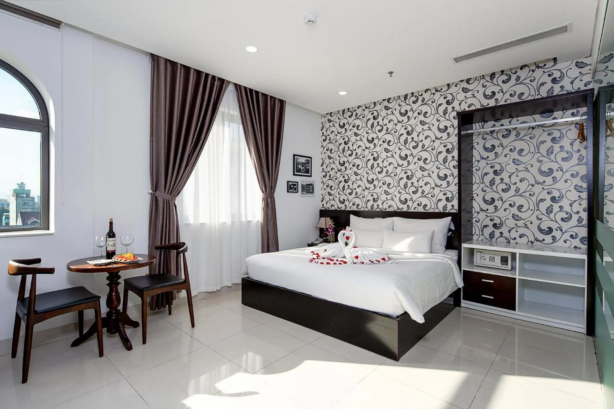 Suite with City View in Dylan Hotel Danang