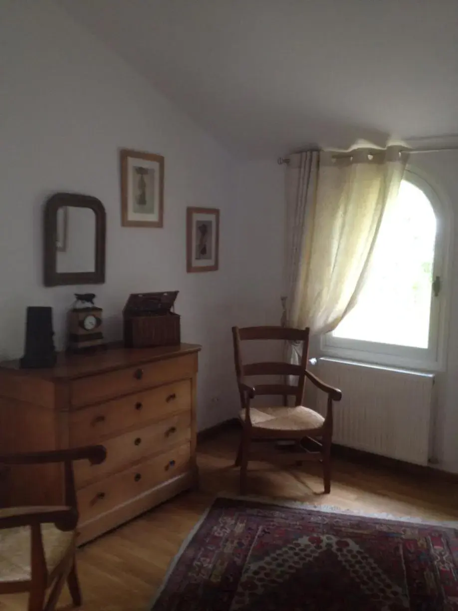 Suite with Garden View - single occupancy in B&B Château Pierre de Lune Suite with Garden View - single occupancy in B&B Château Pierre de Lune