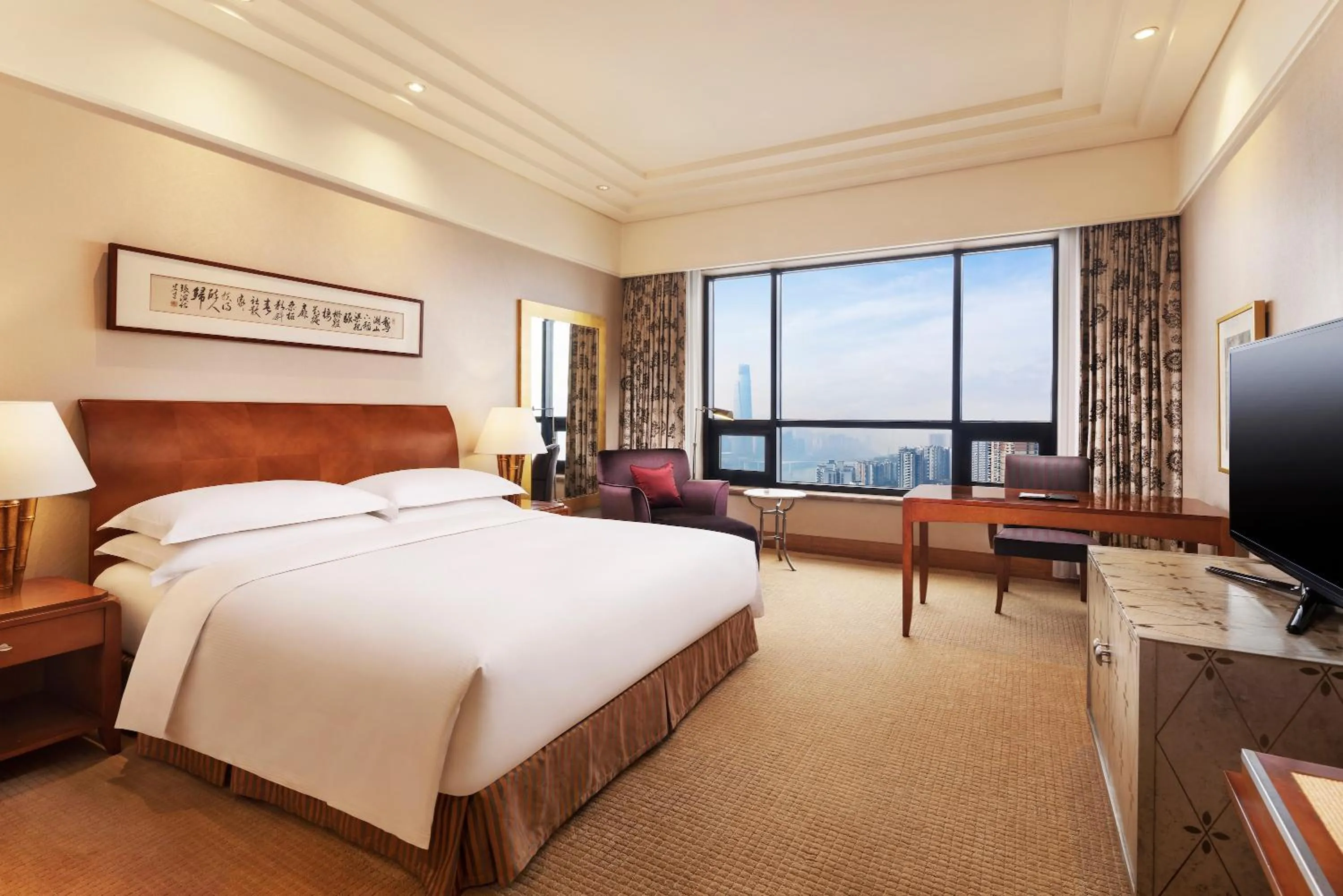 Photo of the whole room, Bed in Hilton Chongqing