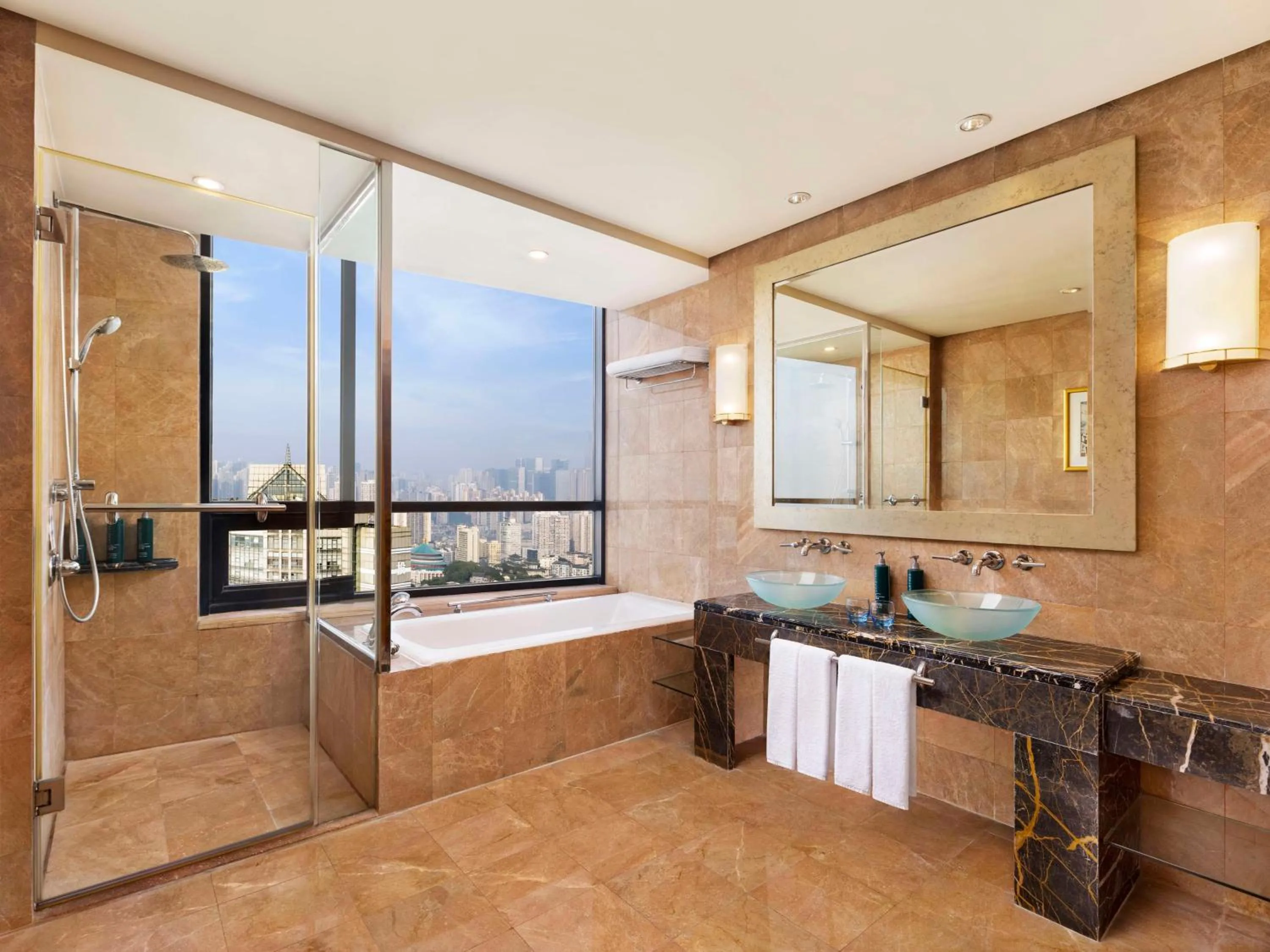 Bathroom in Hilton Chongqing