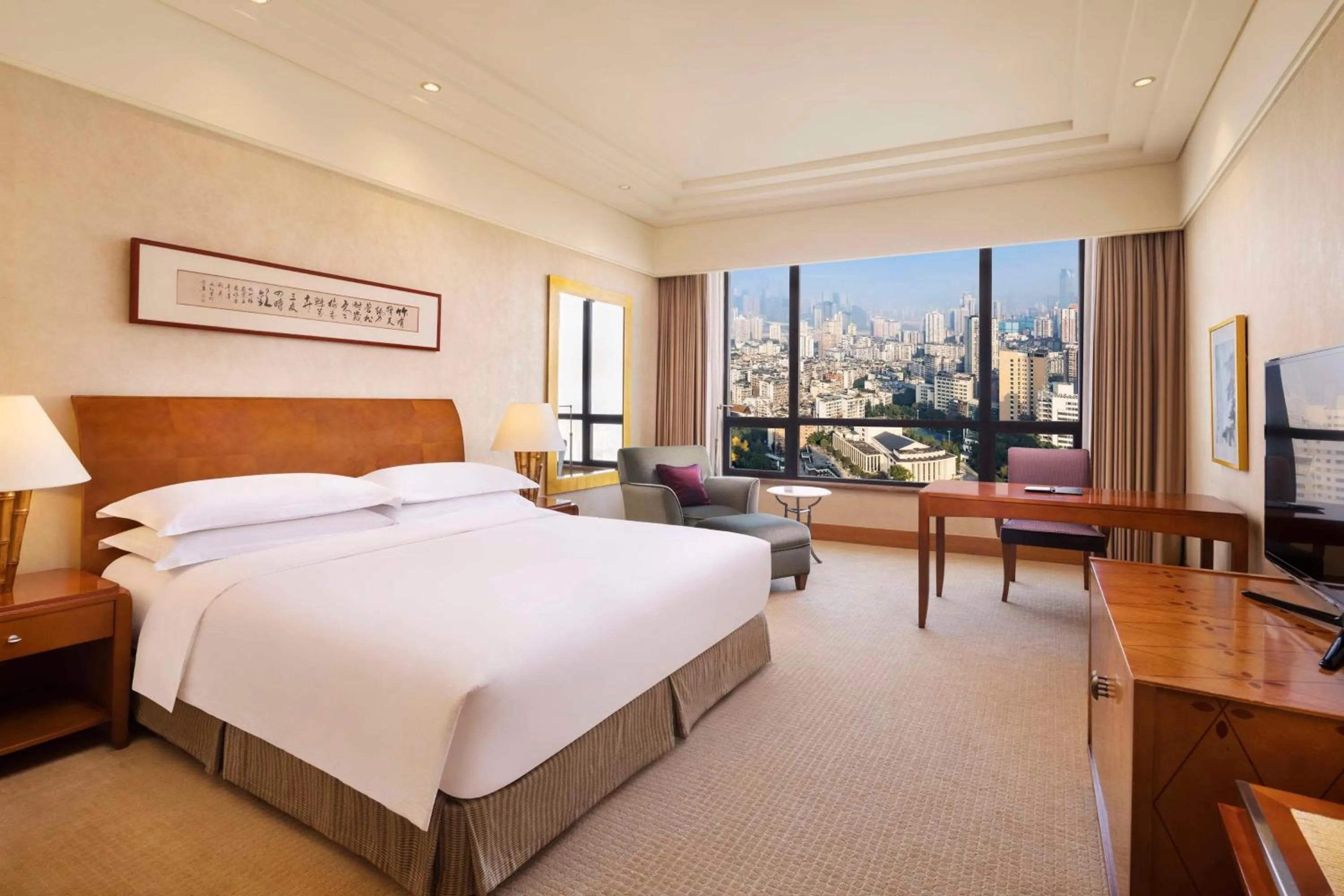 Bed in Hilton Chongqing