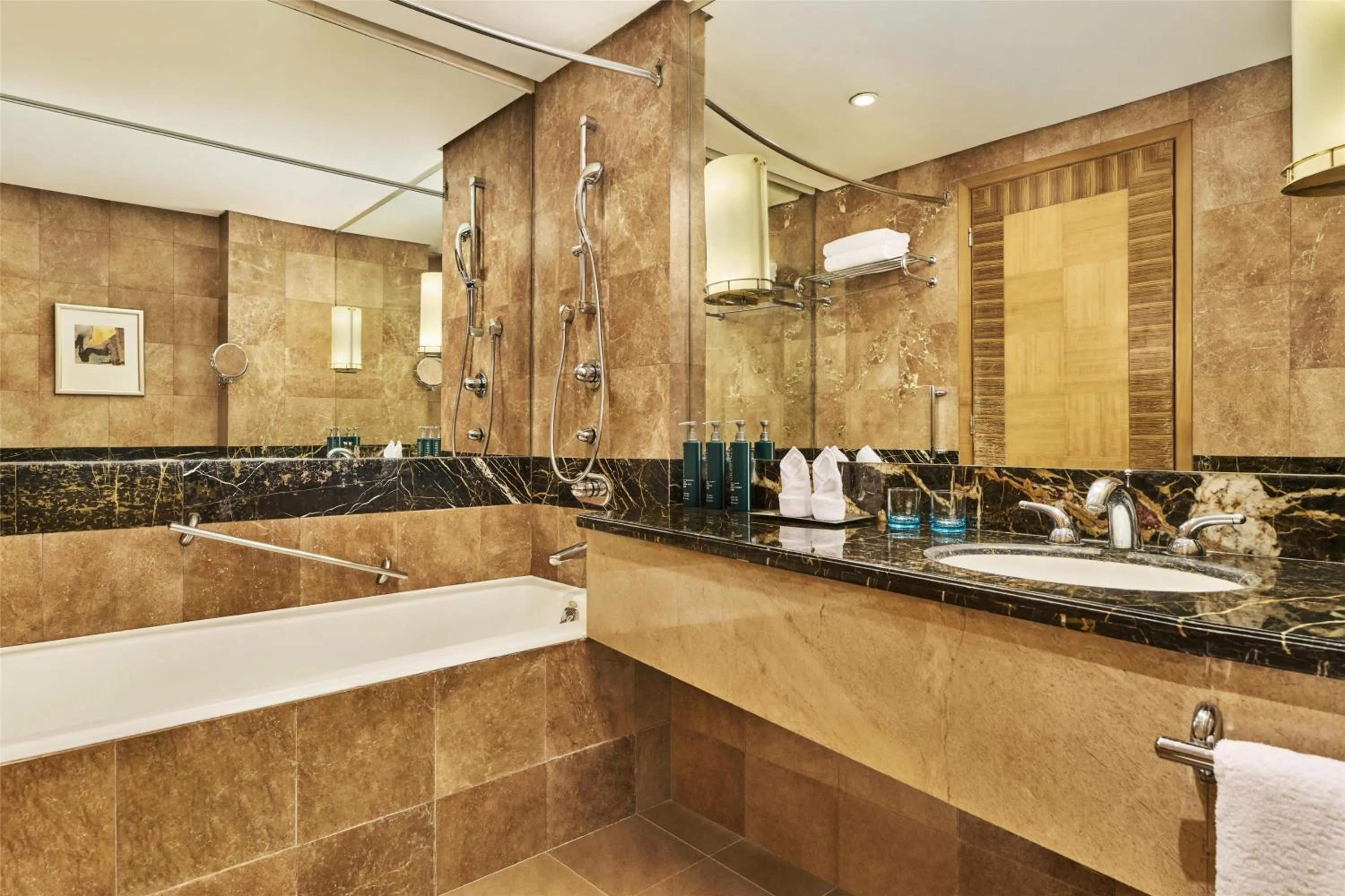 Bathroom in Hilton Chongqing