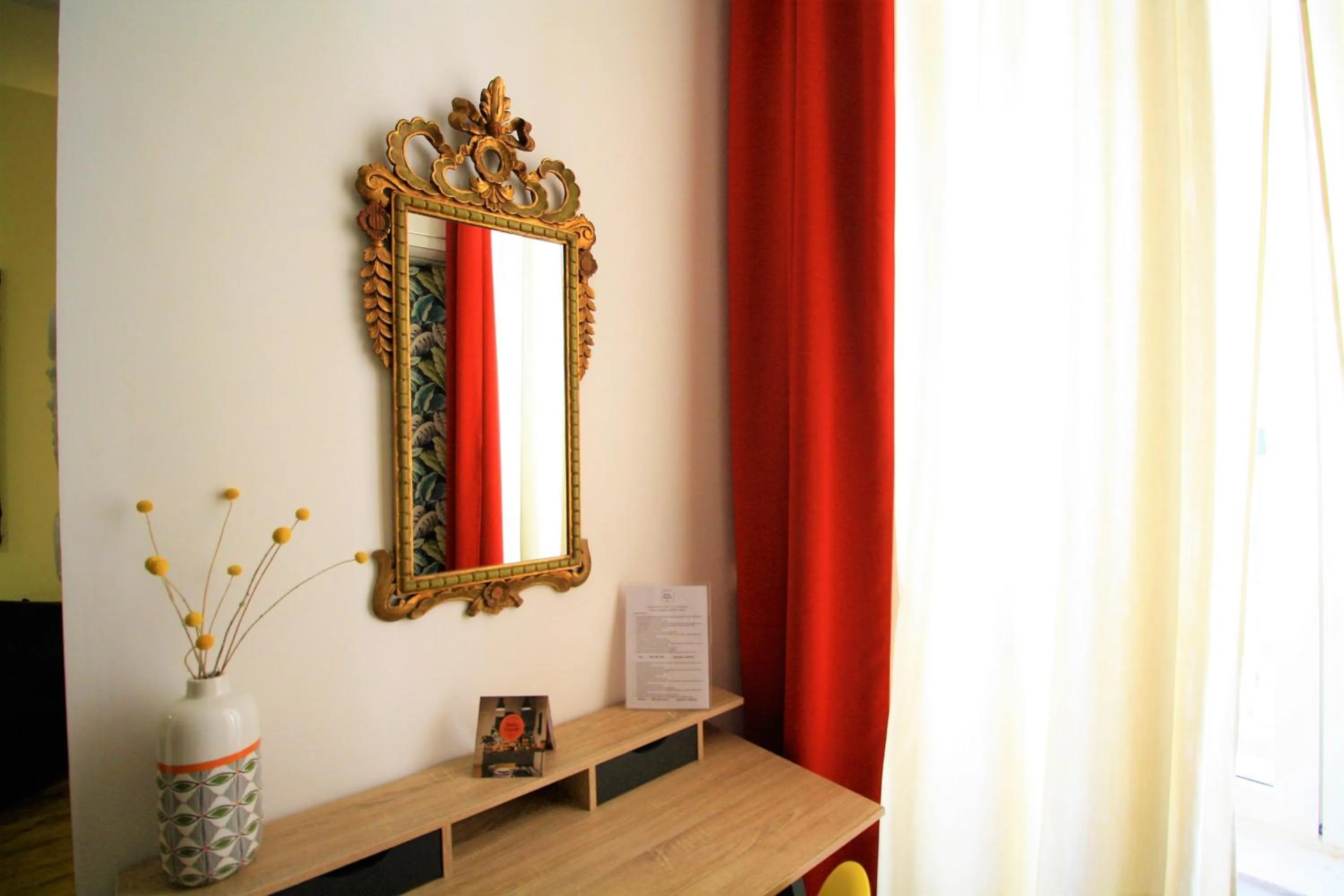 Decorative detail in Daily Napoli - Lungomare