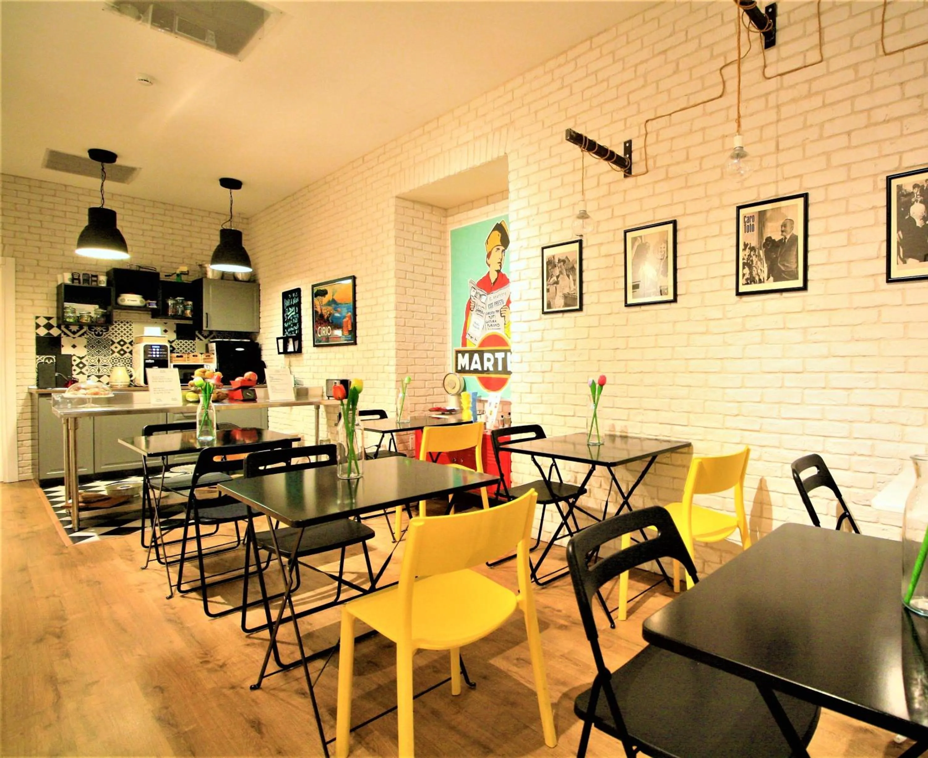 Restaurant/places to eat in Daily Napoli - Lungomare