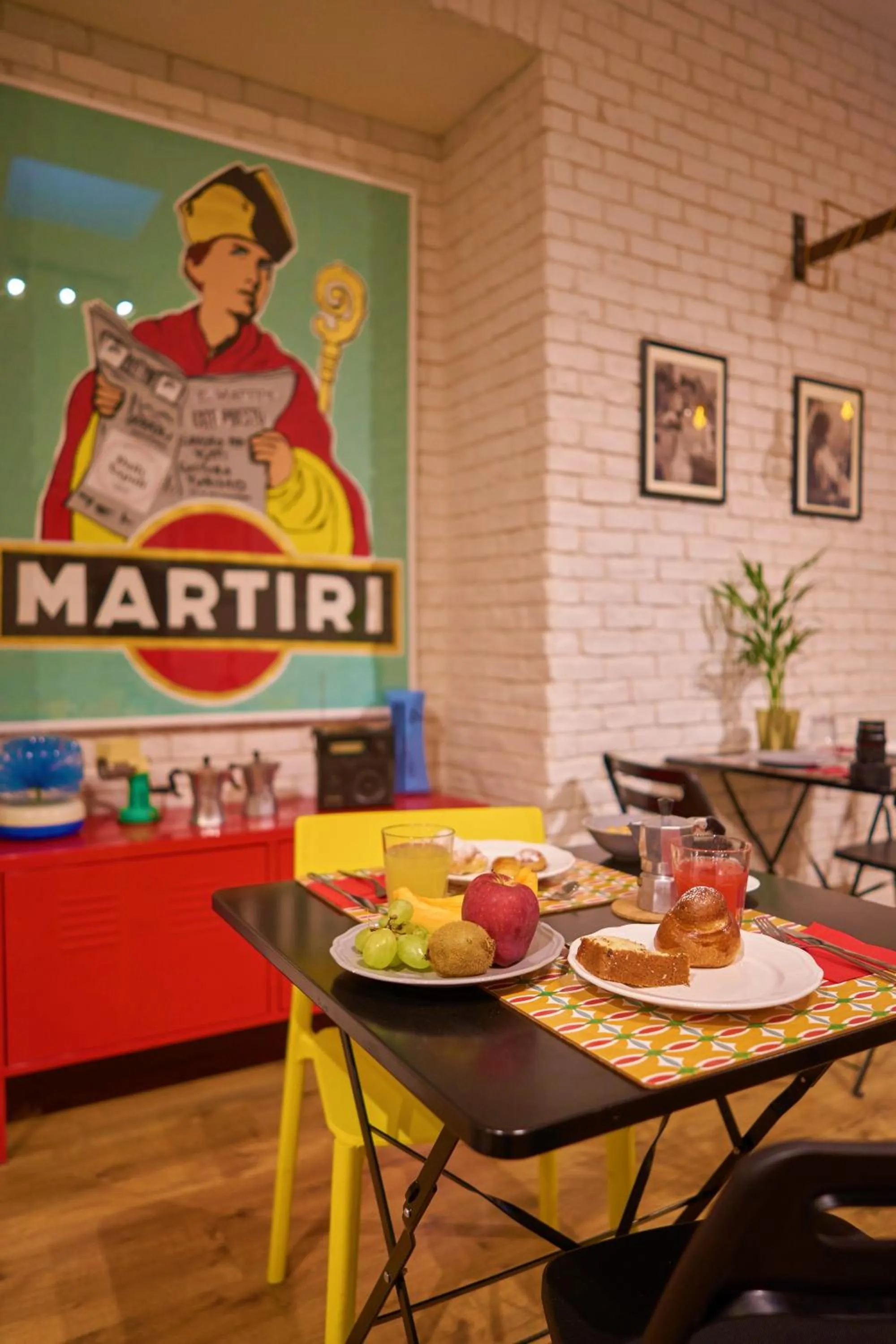 Buffet breakfast in Daily Napoli - Lungomare