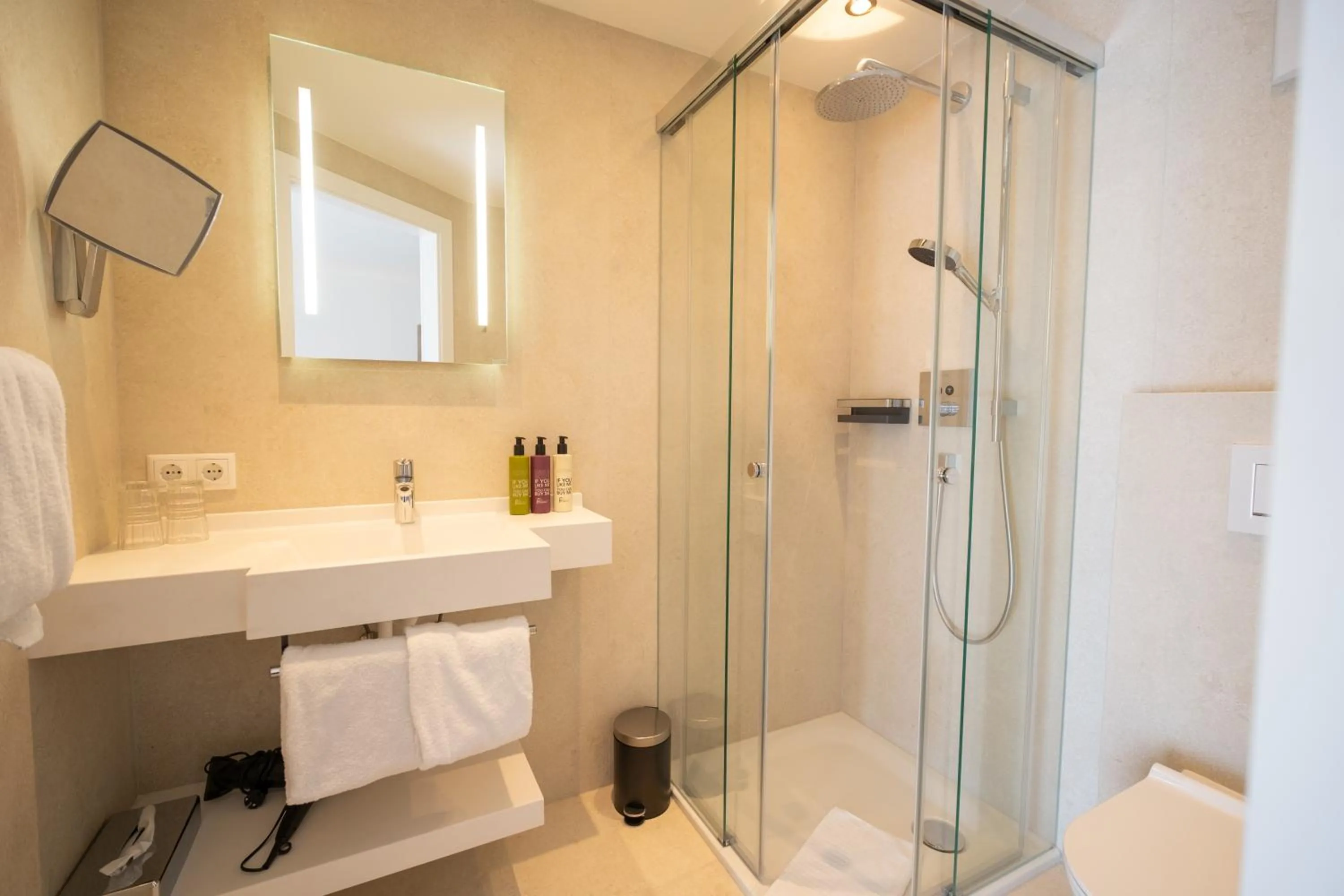 Photo of the whole room in Hotel Rosenvilla