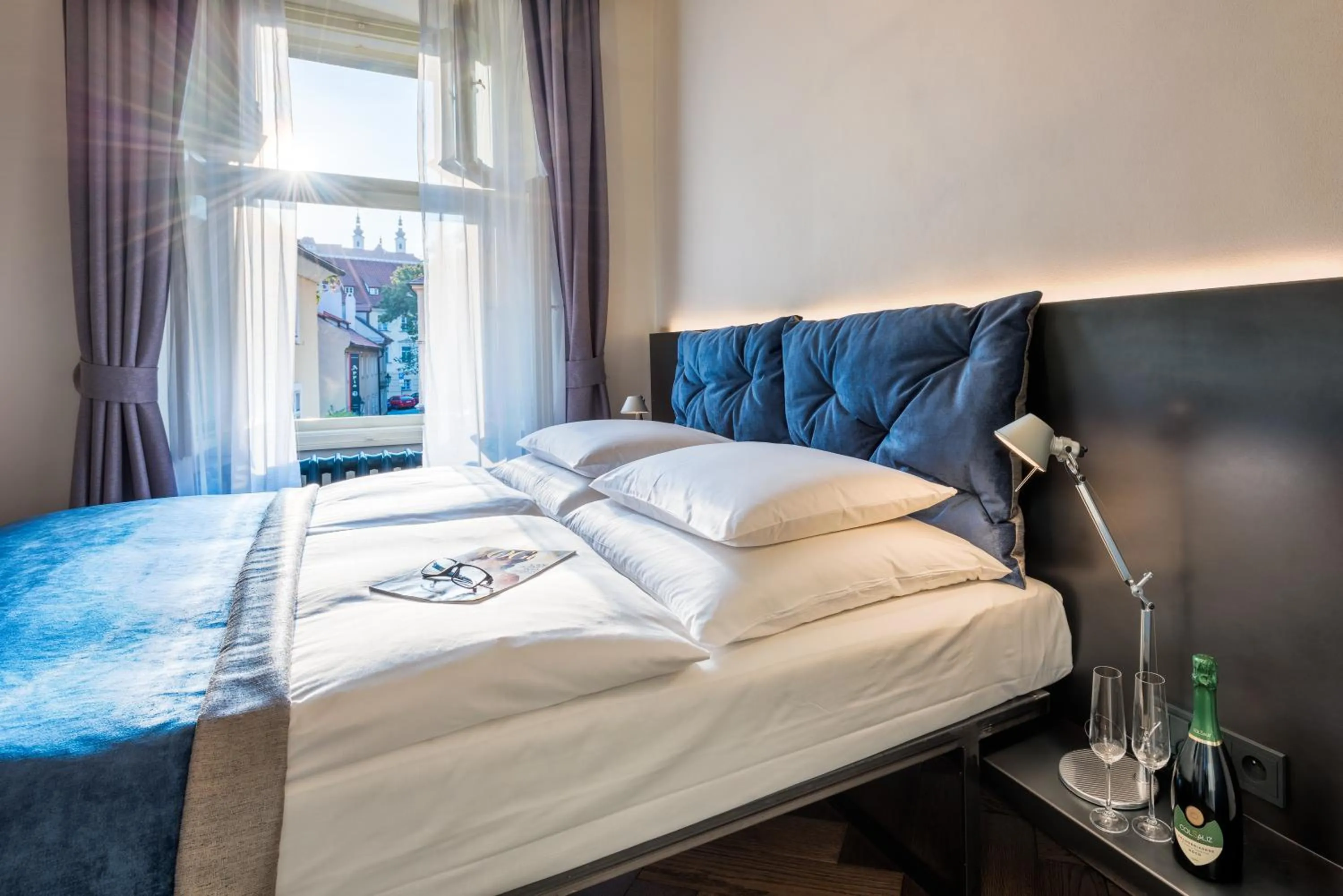 Bedroom, Bed in MOOo by the Castle