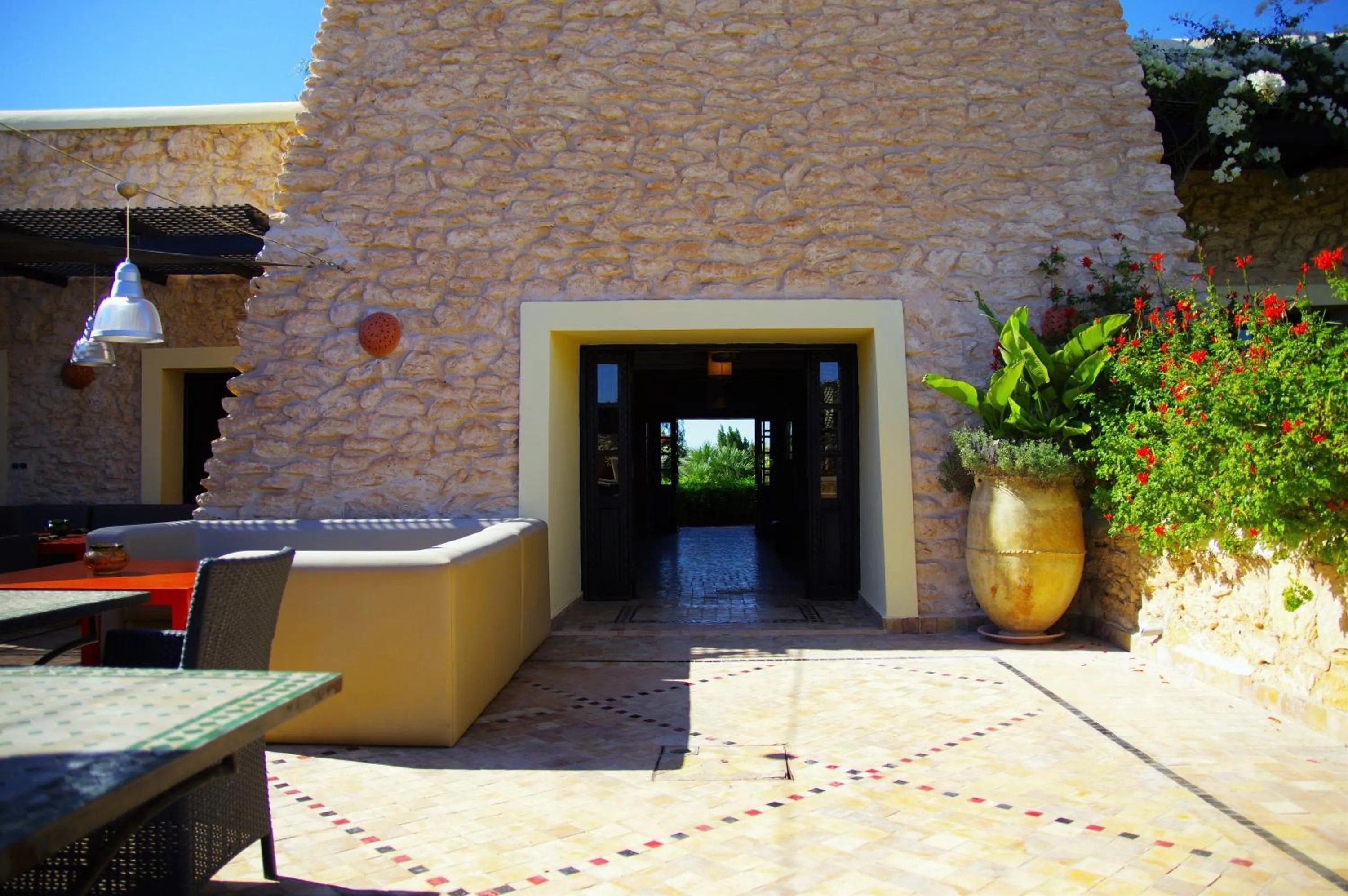 Facade/entrance in Essaouira Lodge