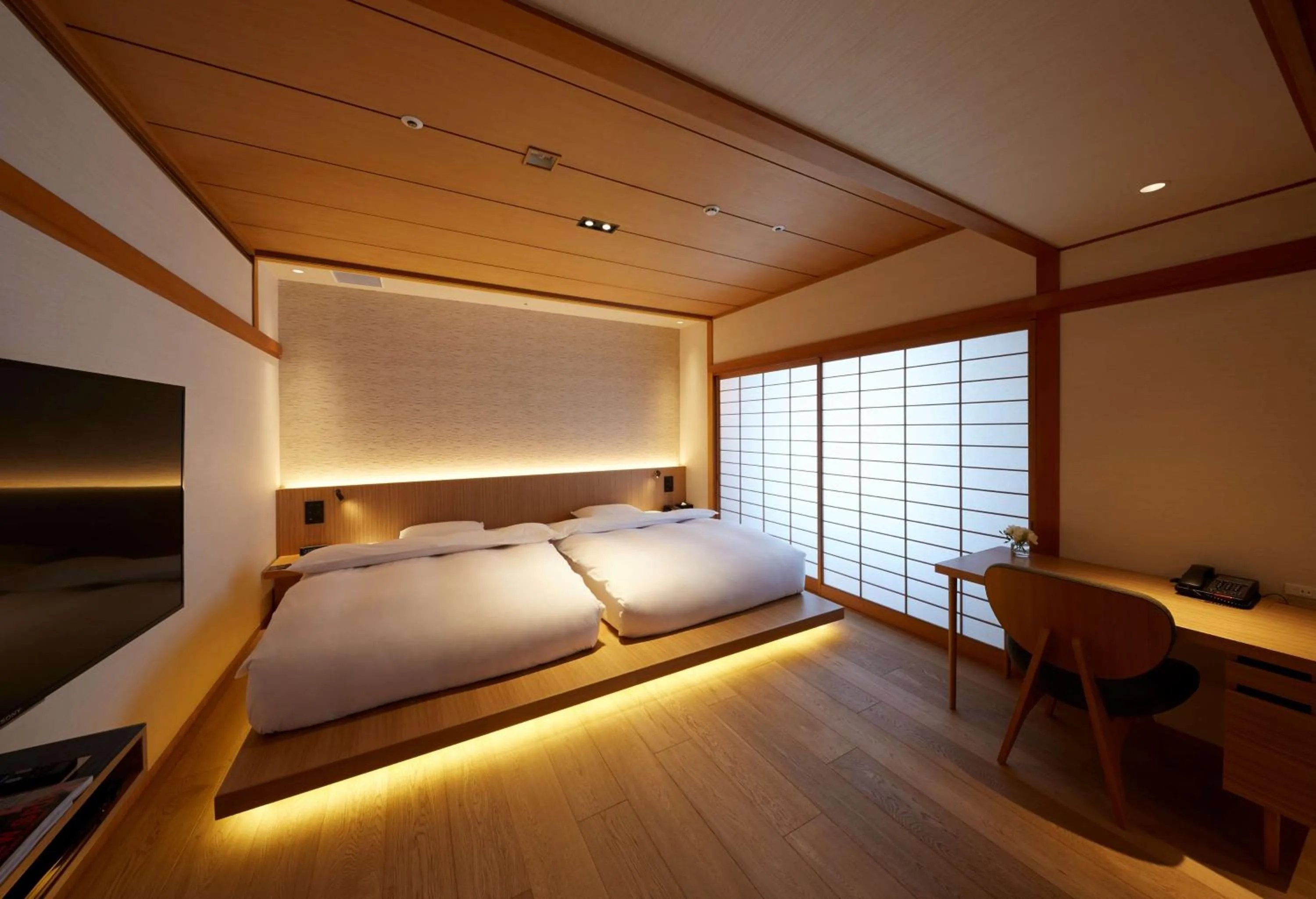 Bedroom, Bed in Hilton Nagoya Hotel