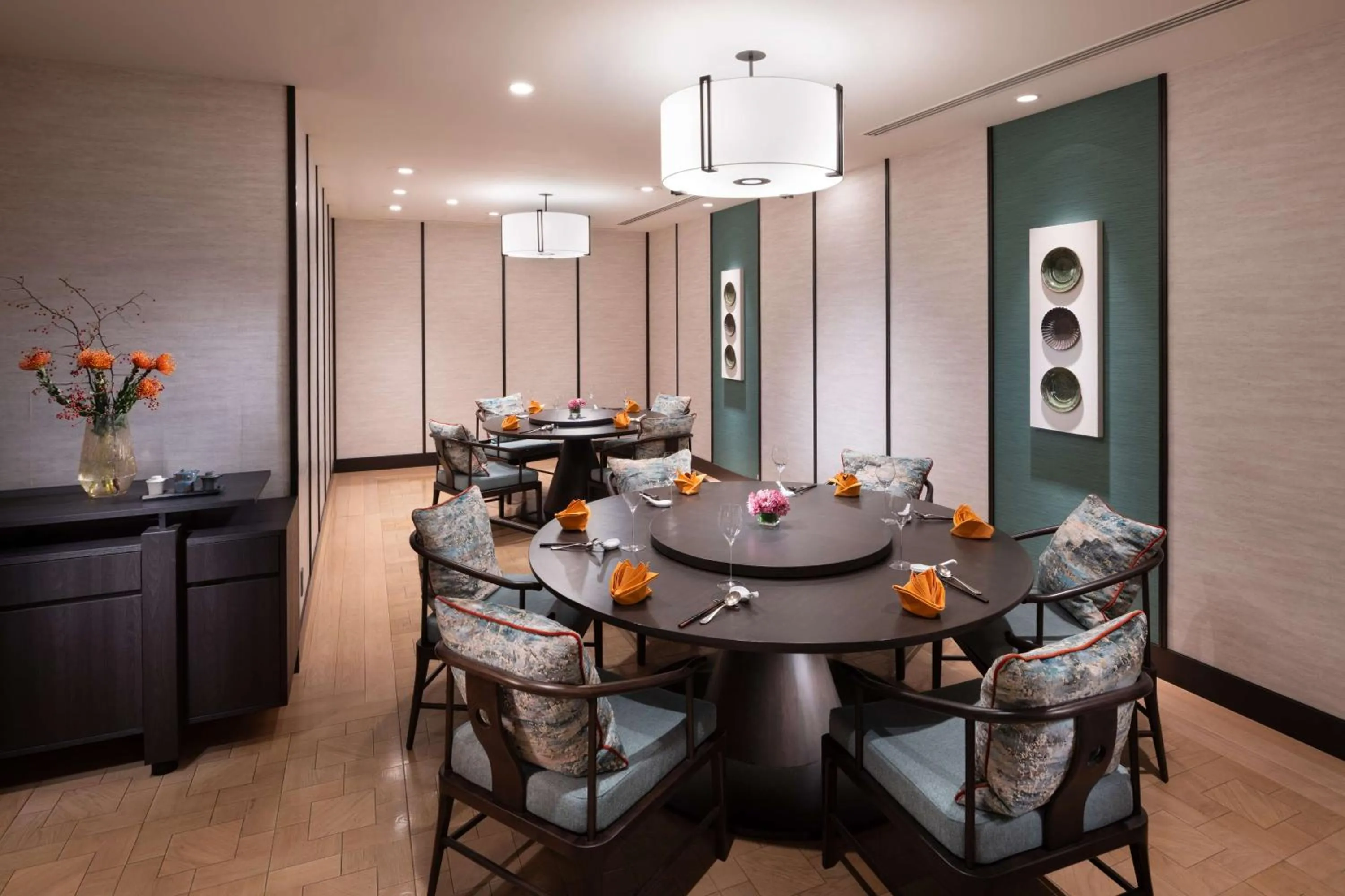 Restaurant/places to eat in Hilton Nagoya Hotel