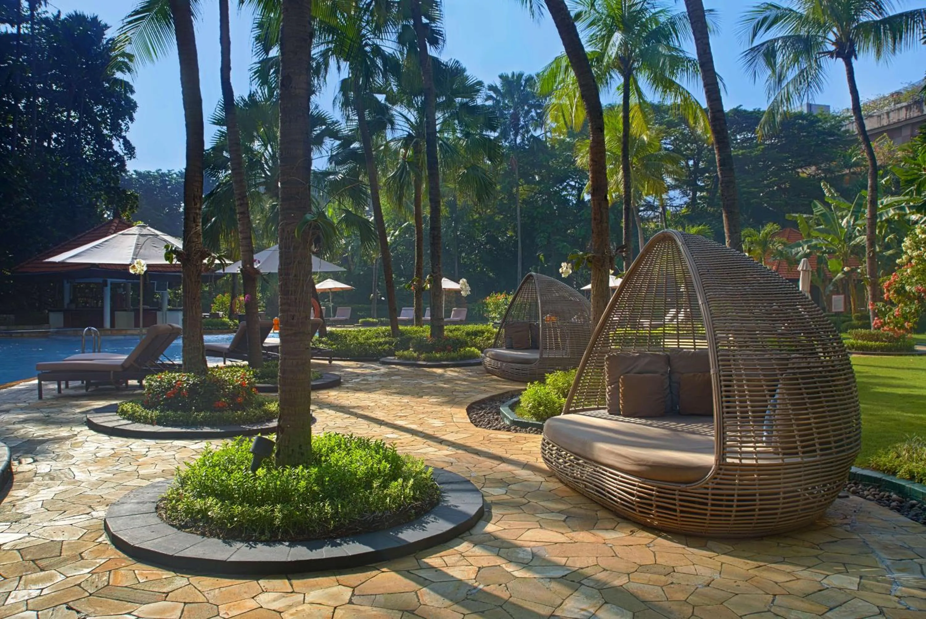 Day in Shangri-la Surabaya