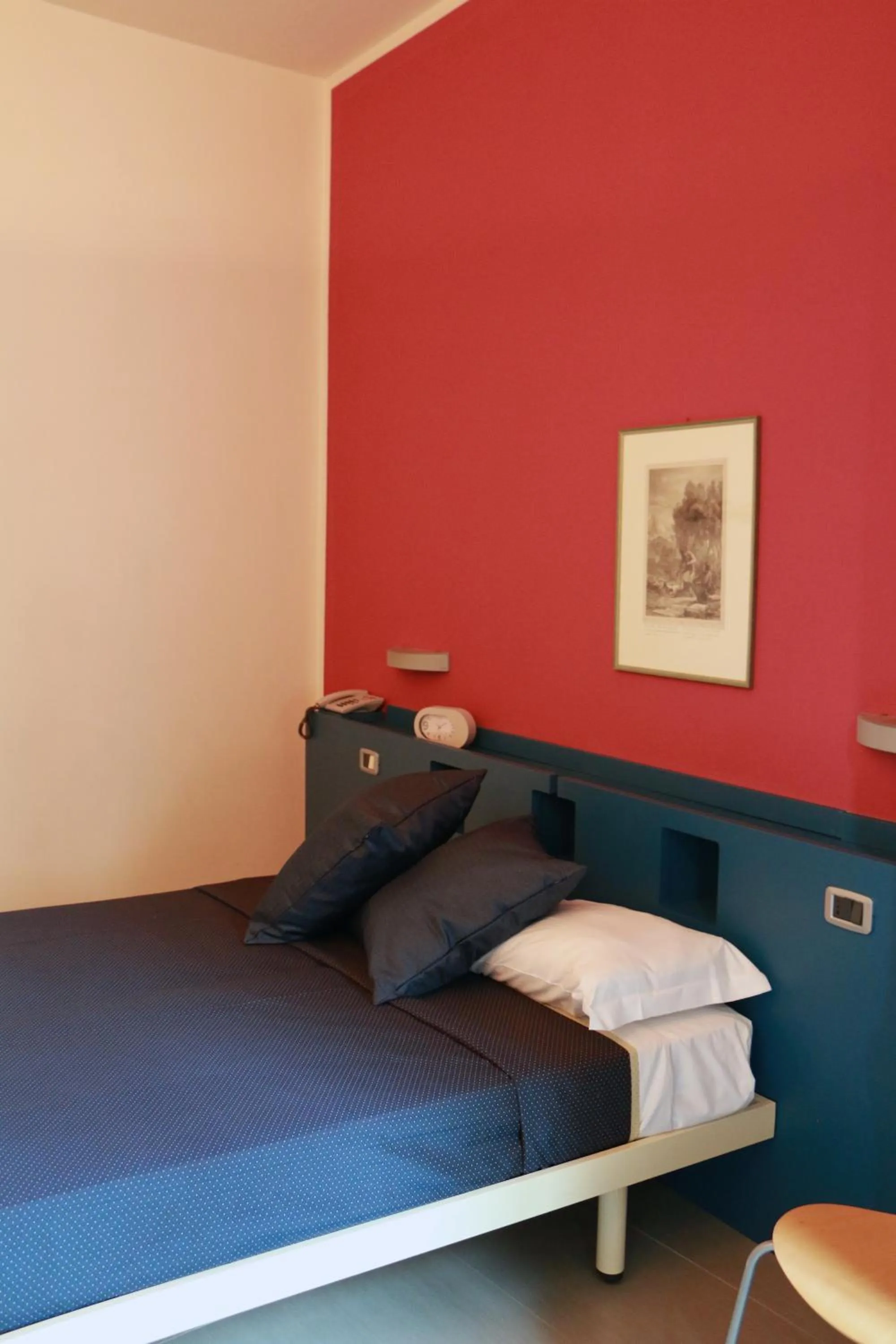 Bedroom, Bed in Hotel Kursaal BB