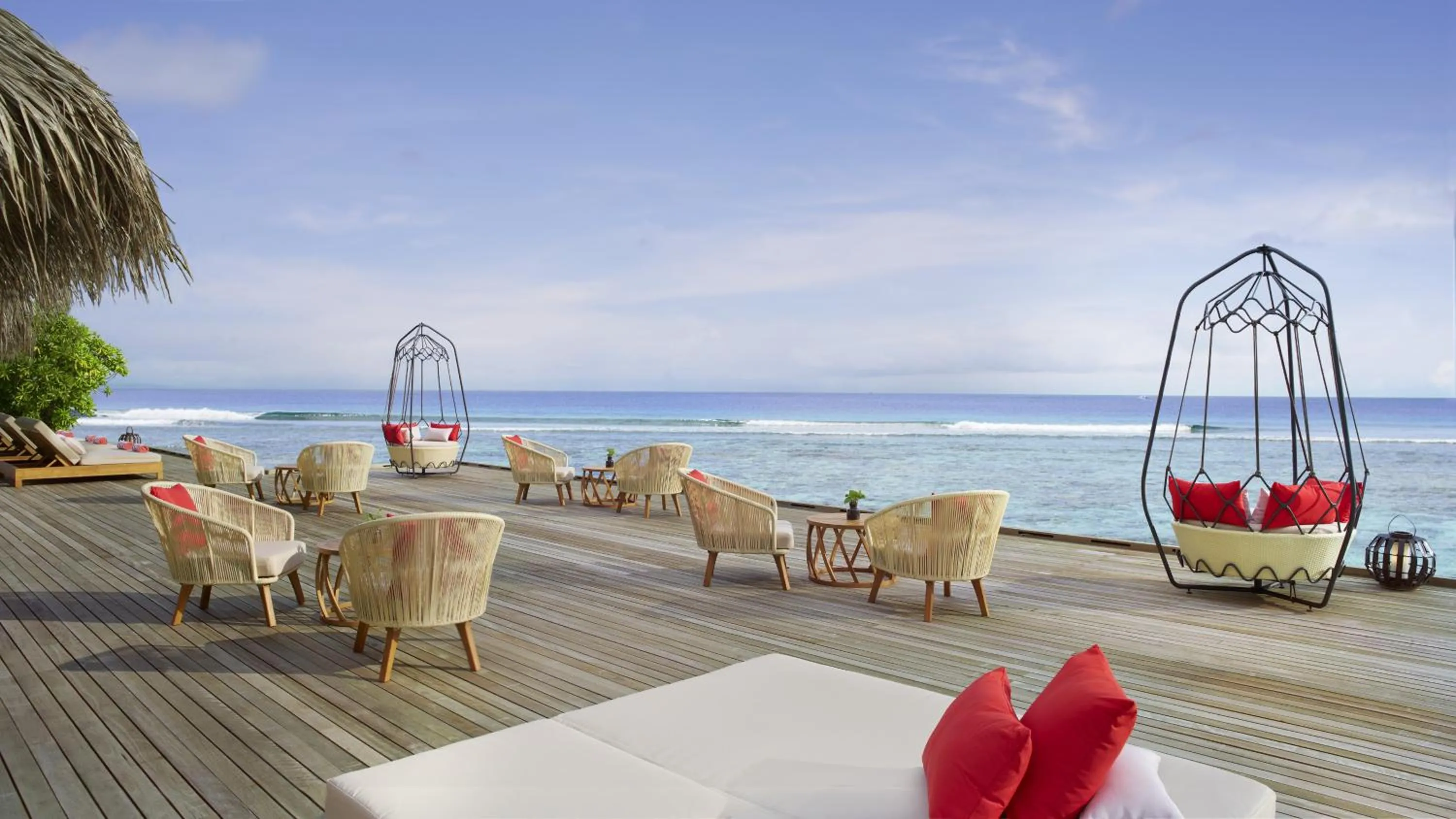 Restaurant/places to eat in Anantara Dhigu Maldives Resort