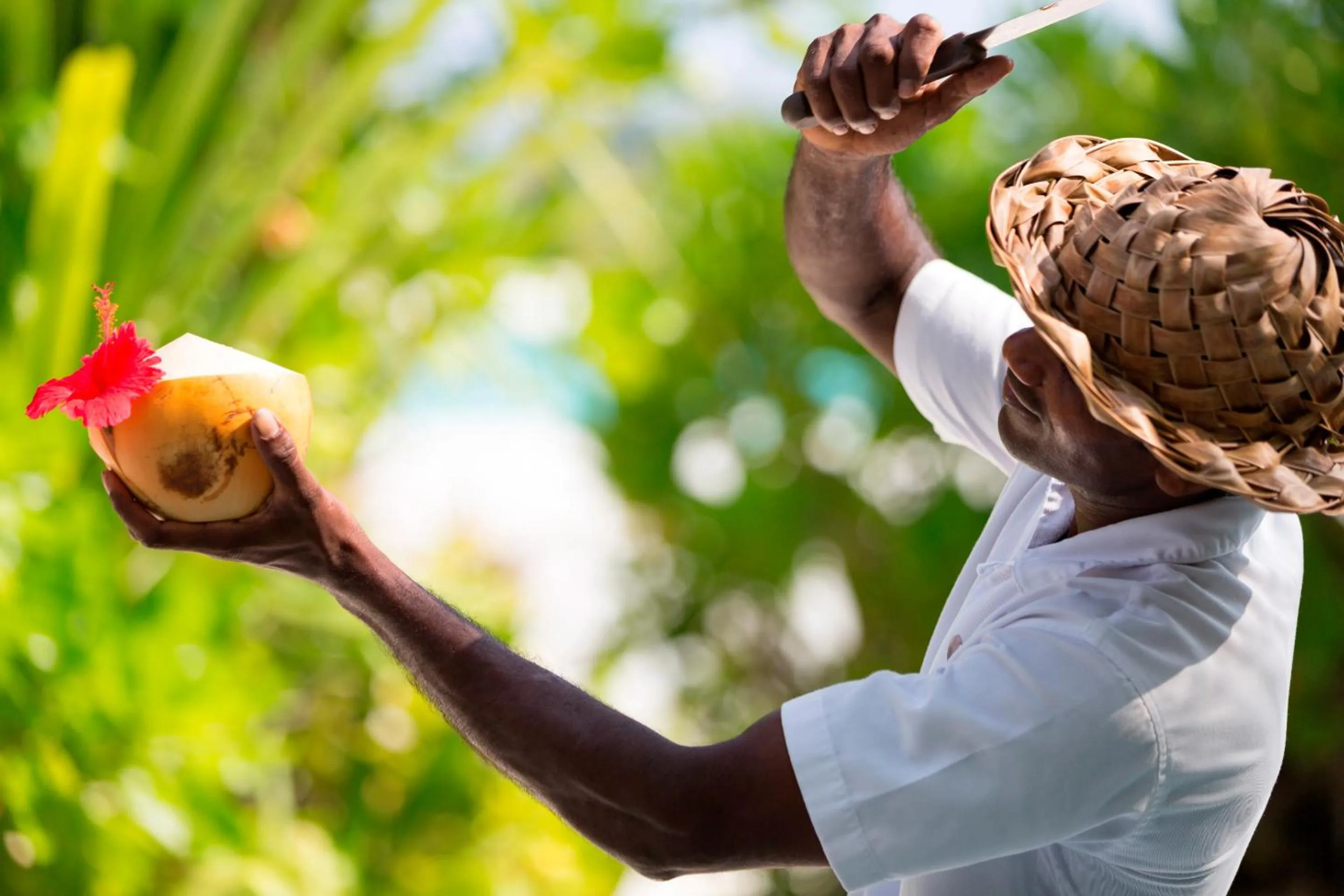 Drinks in Anantara Dhigu Maldives Resort