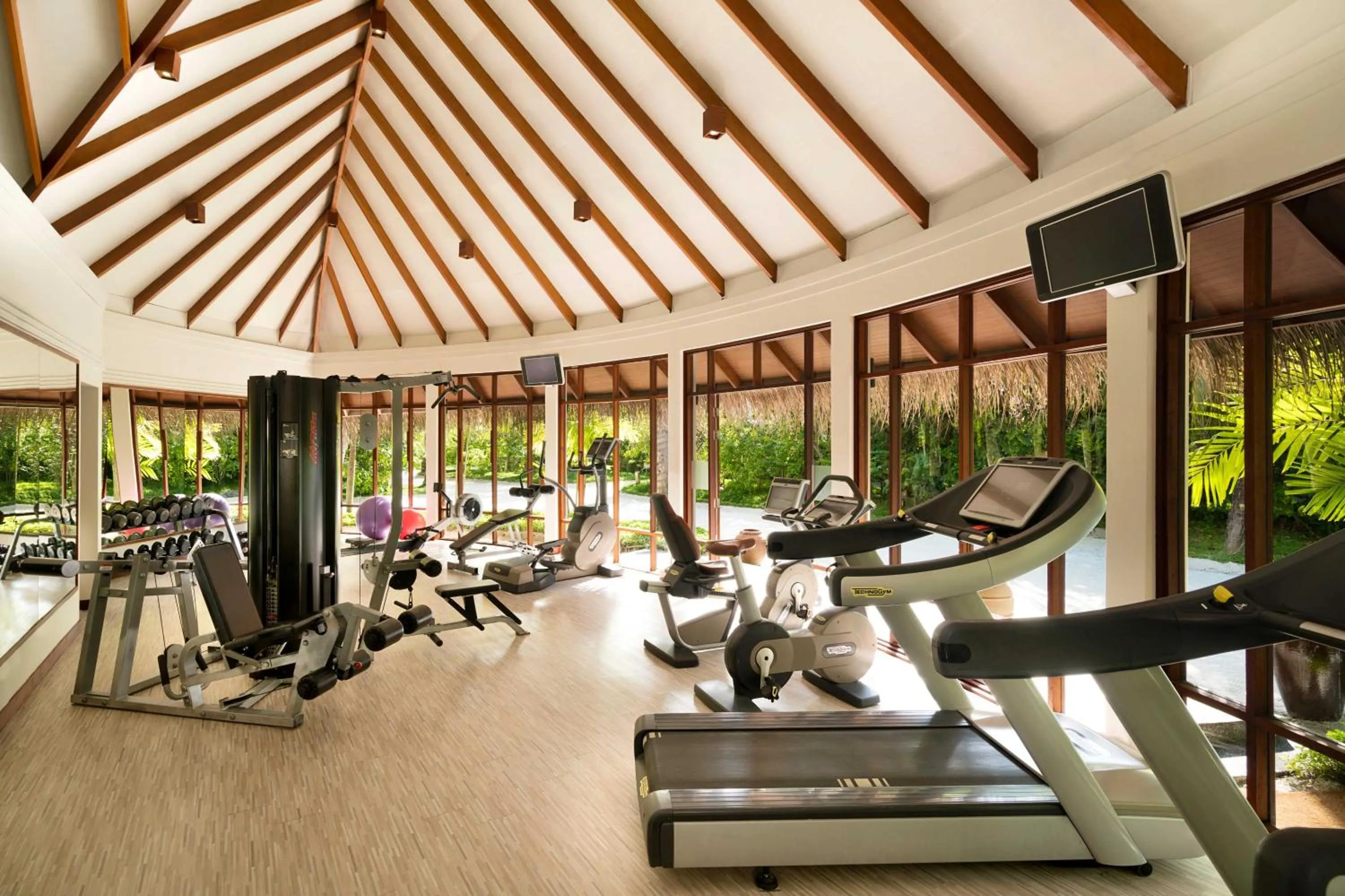 Fitness centre/facilities in Anantara Dhigu Maldives Resort