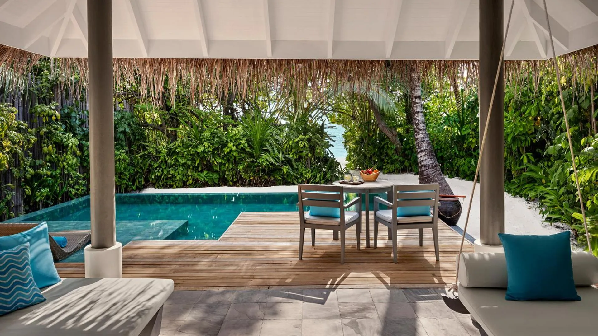 Balcony/Terrace in Anantara Dhigu Maldives Resort
