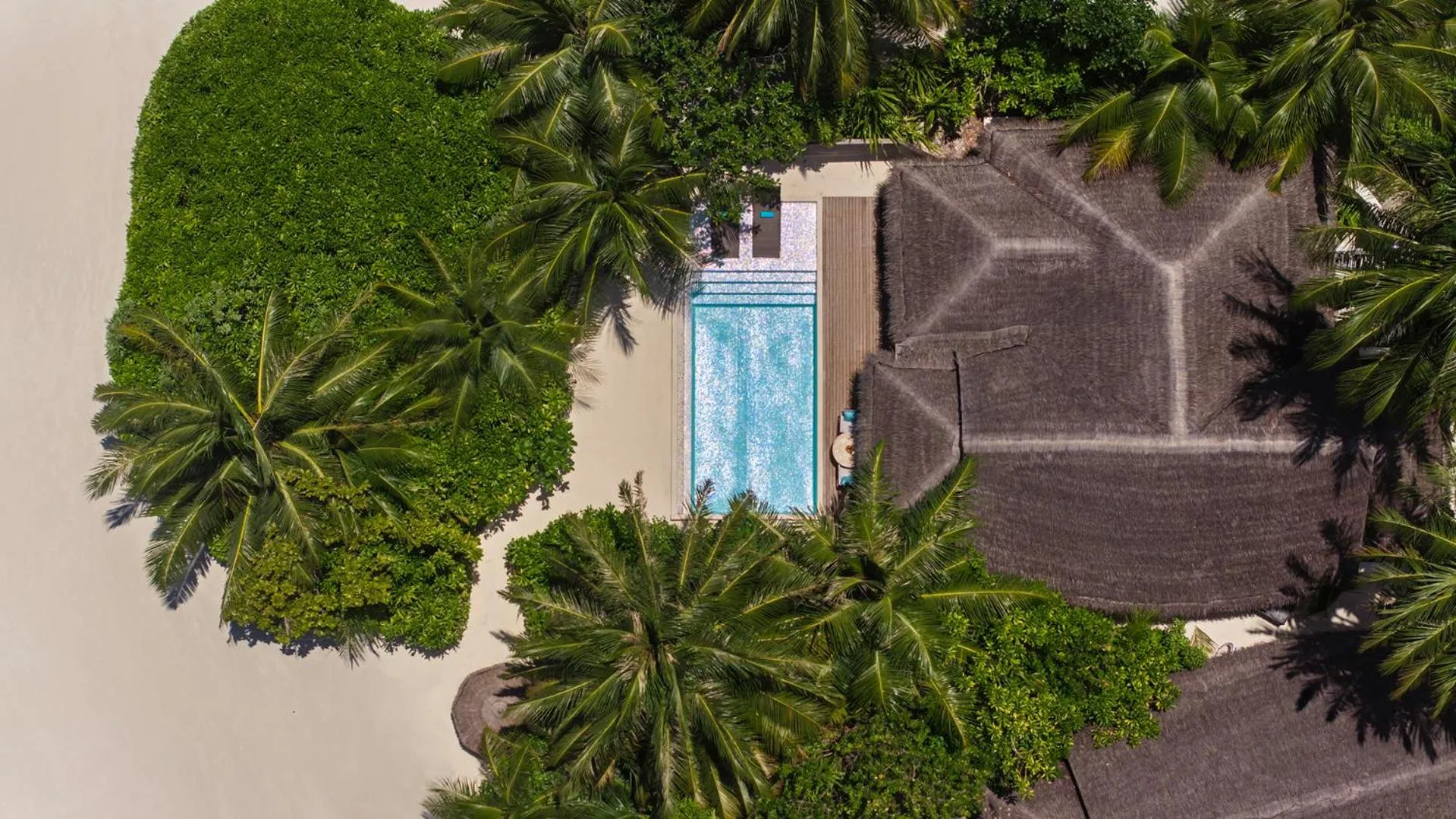 Natural landscape in Anantara Dhigu Maldives Resort