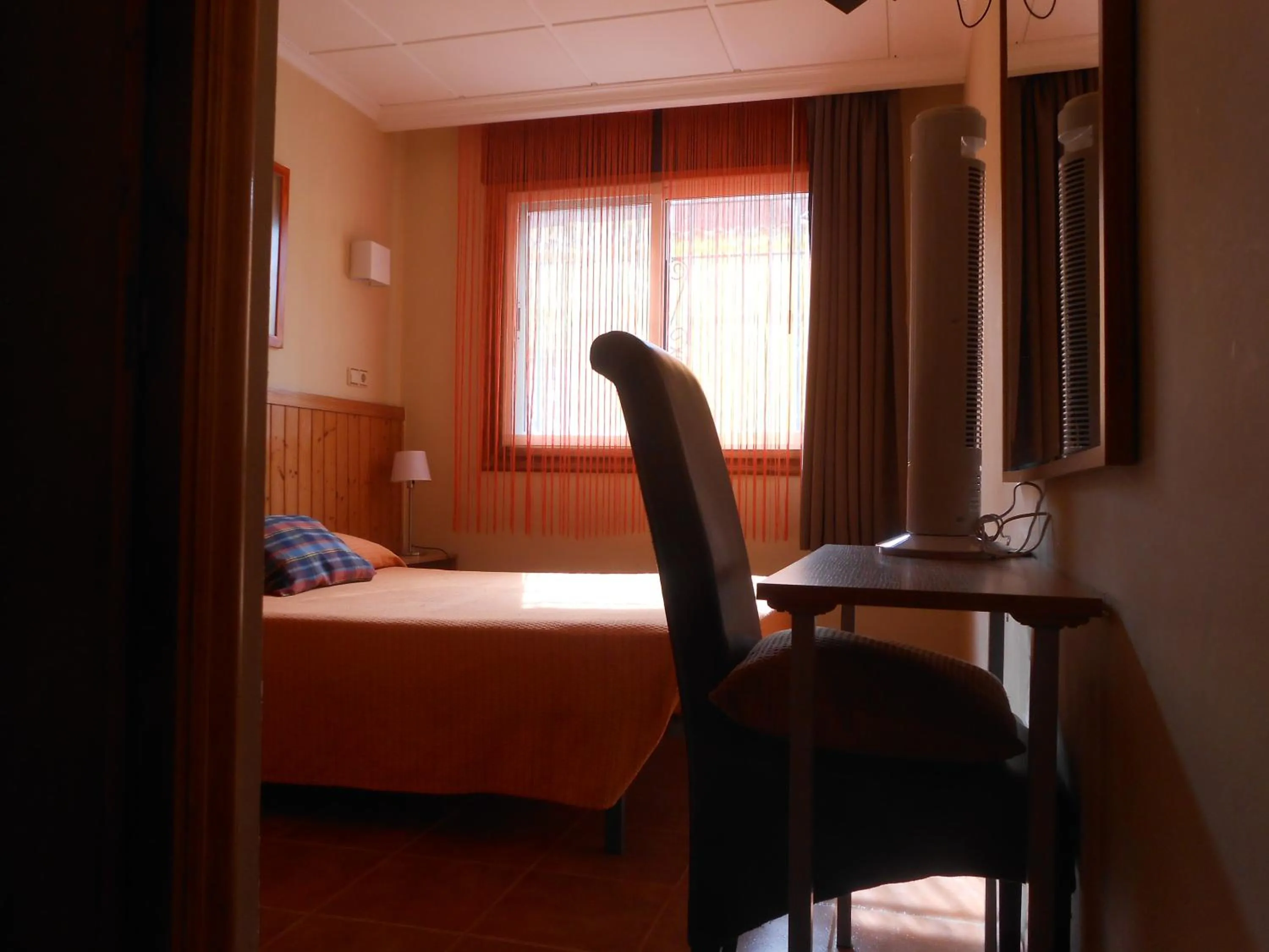 Photo of the whole room, Bed in Hostal El Callejón